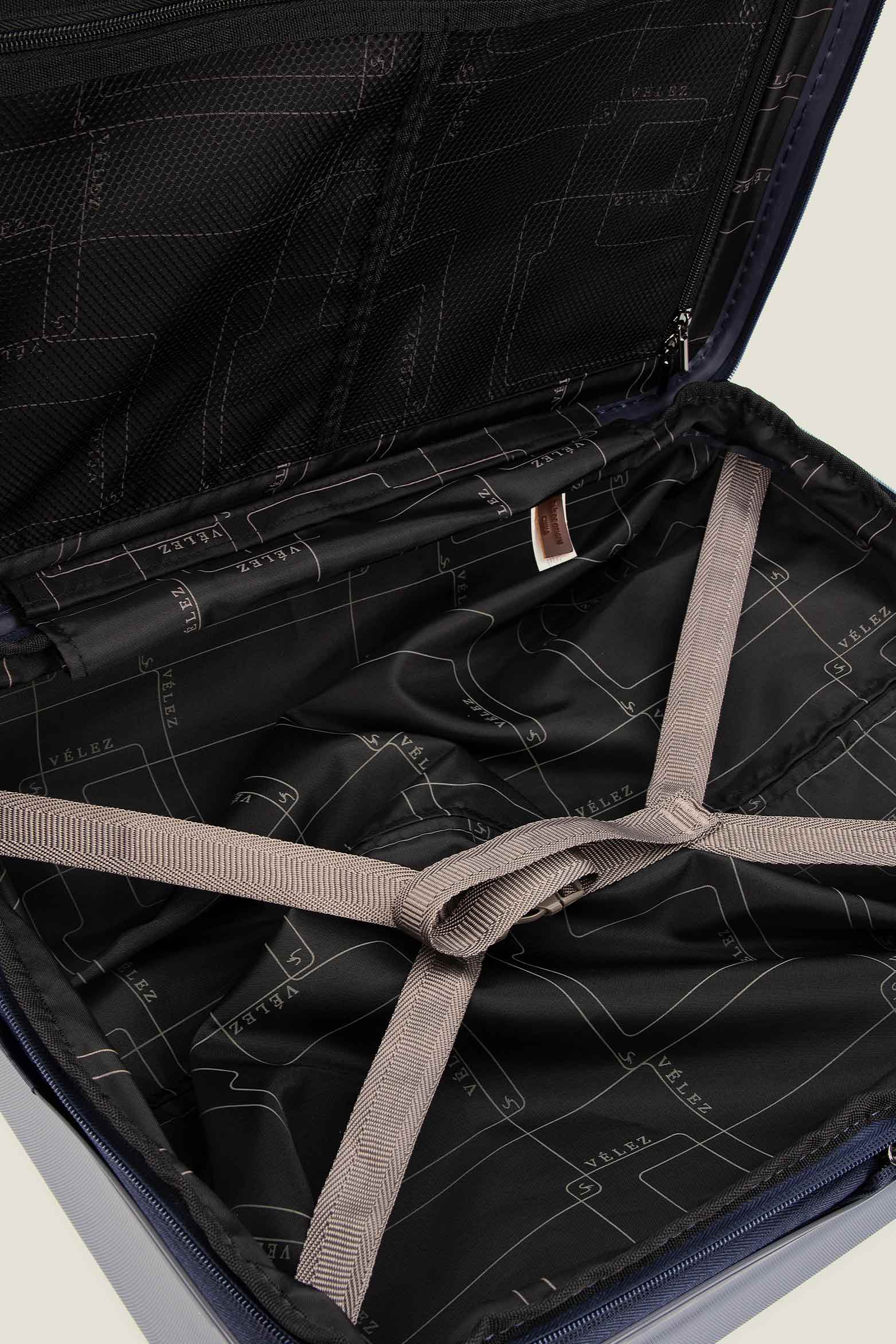 20” Lorenzi Suitcase in Dark Blue - Image 5