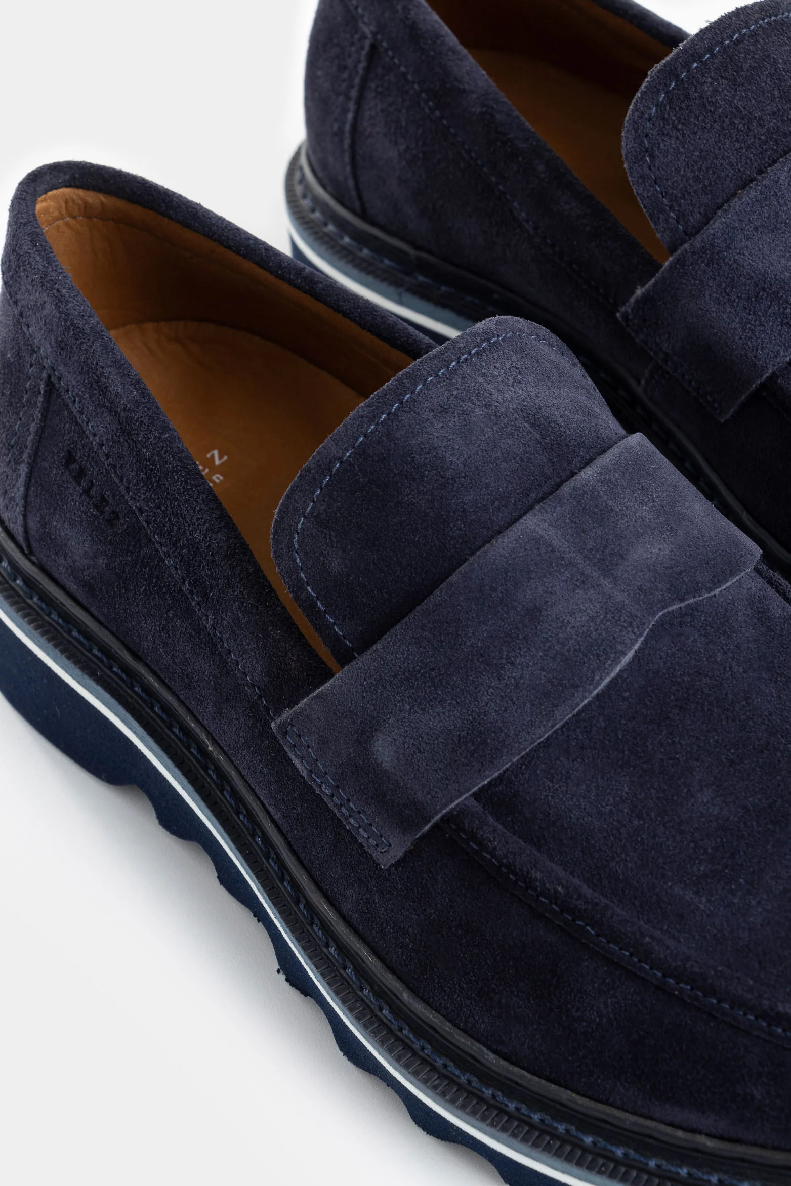 Alessio Suede Leather Moccasins with Anti-dust Mask for Men - Image 4