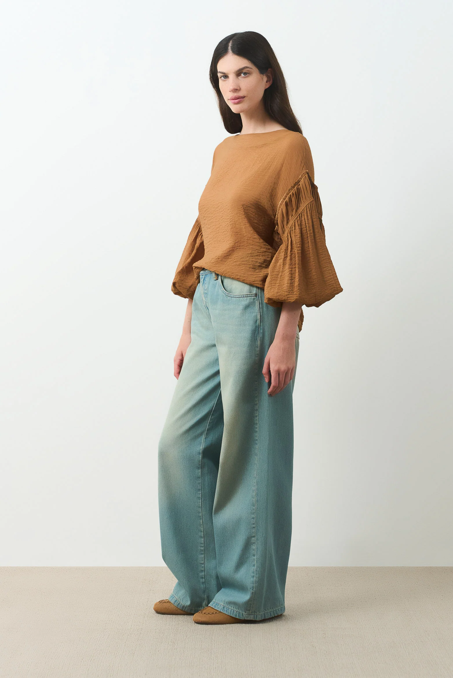 Almaru knit shirt for women - Image 3