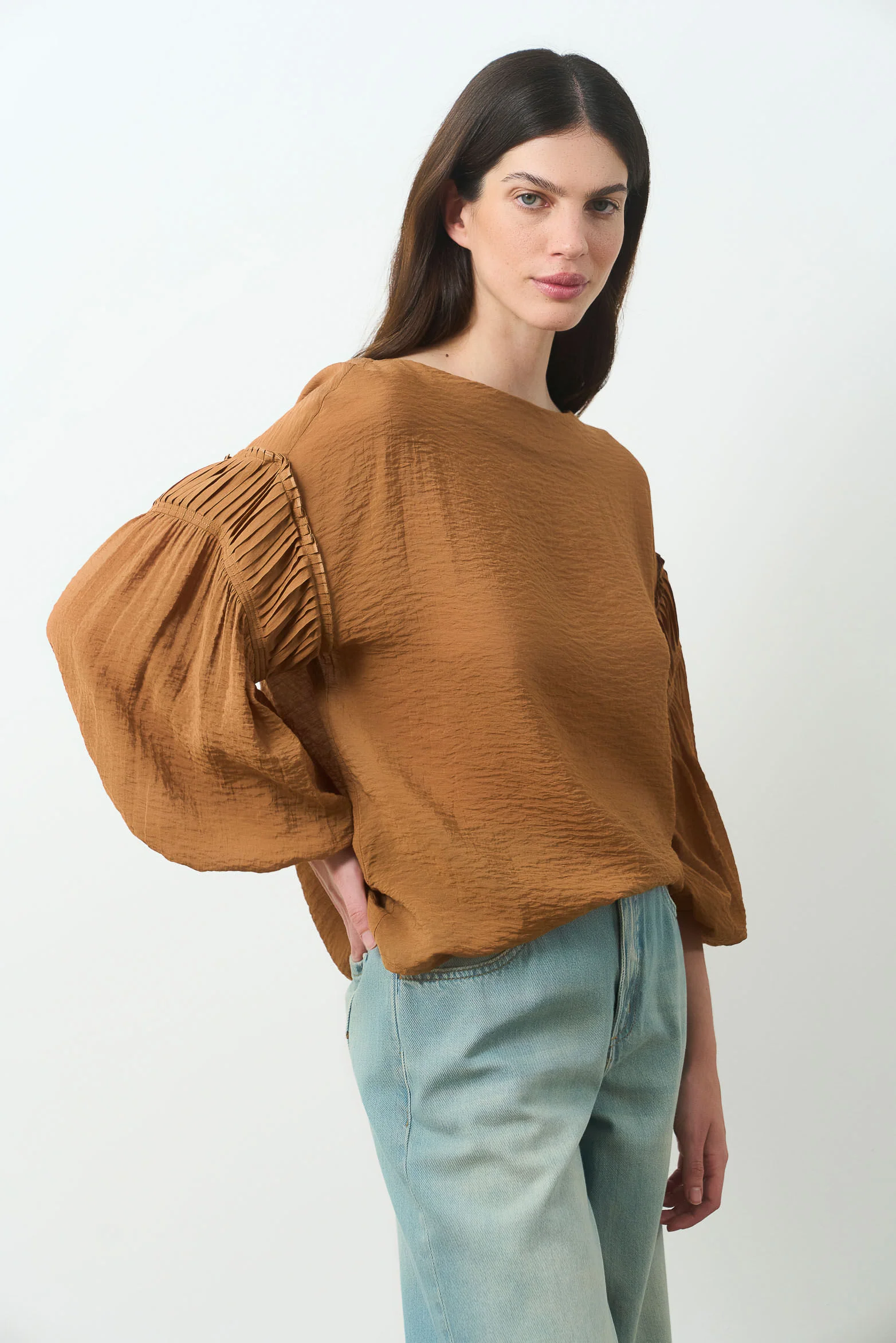 Almaru knit shirt for women - Image 4