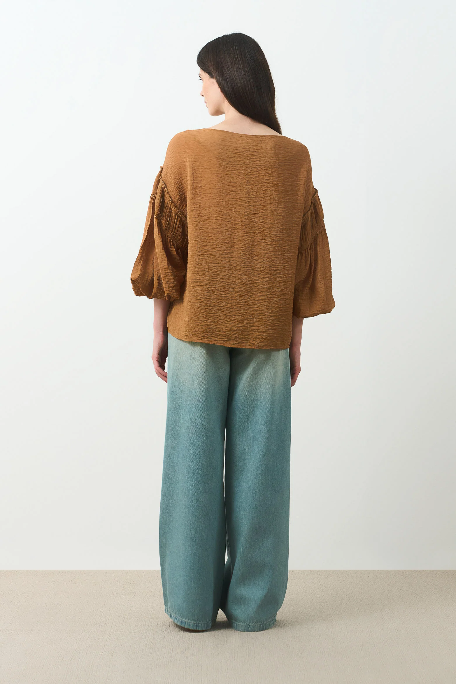 Almaru knit shirt for women - Image 6