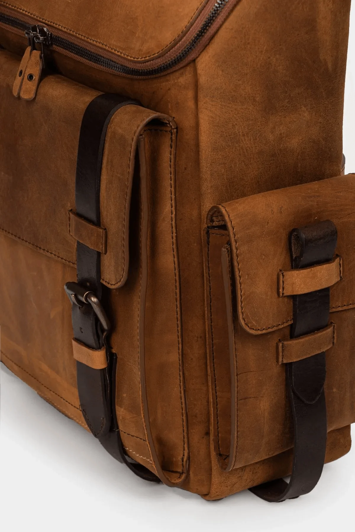 Archaeology Men’s Backpack in Vintage Leather - Image 7