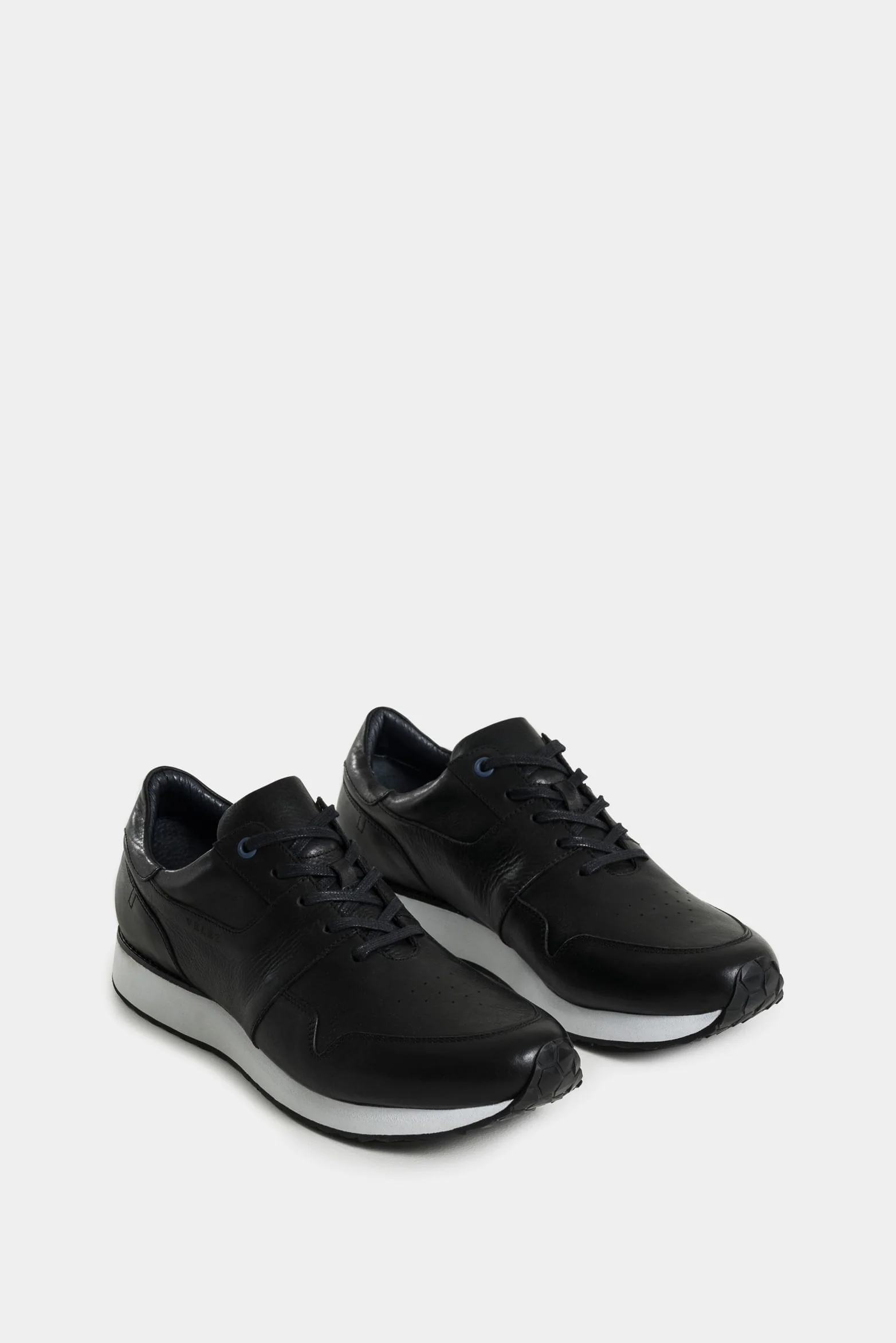 Artisan 2 Leather Tennis Shoes with Heel Tab for Men - Image 2