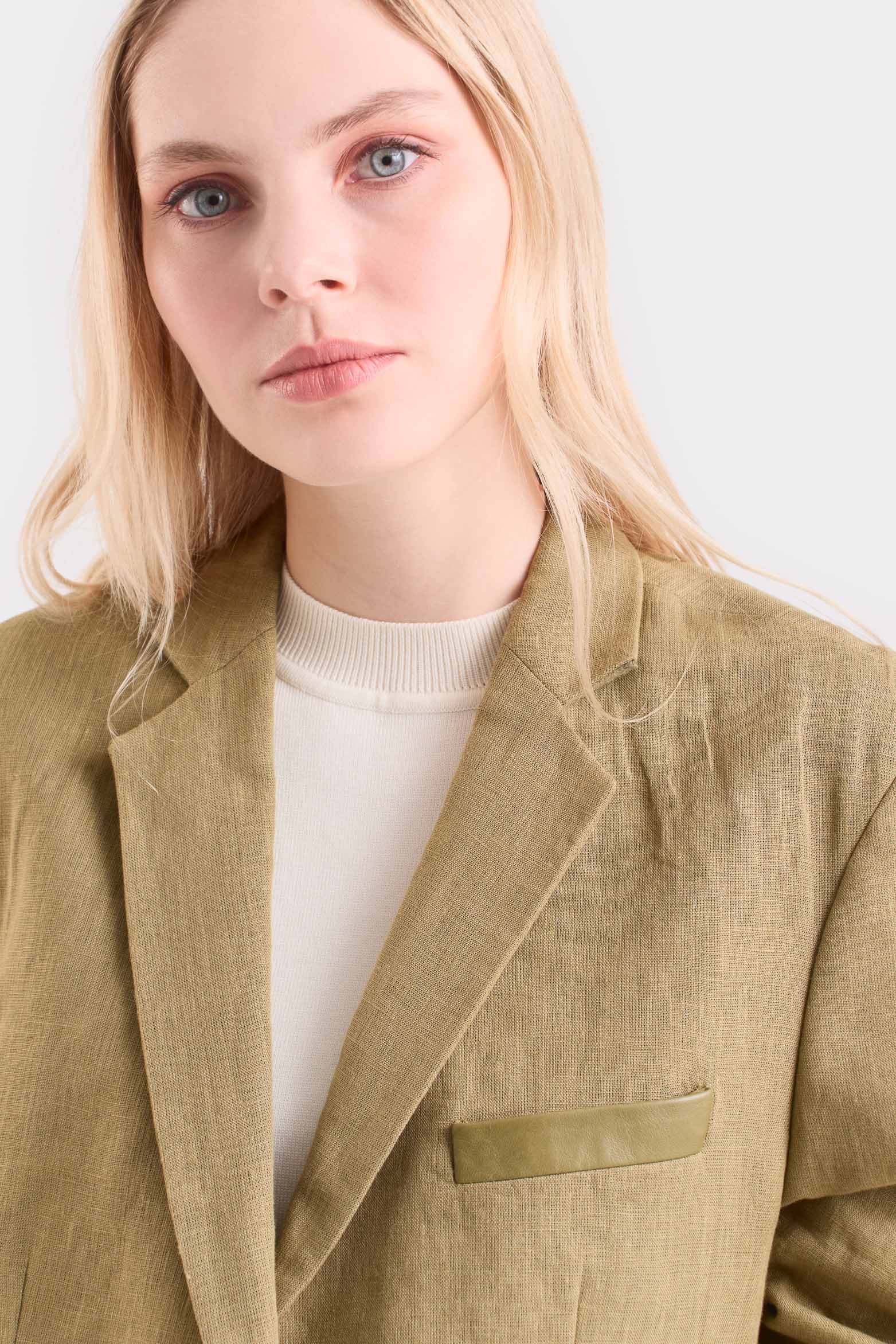 Aurora Linen Blazer for Women, Loose Fit - Image 2