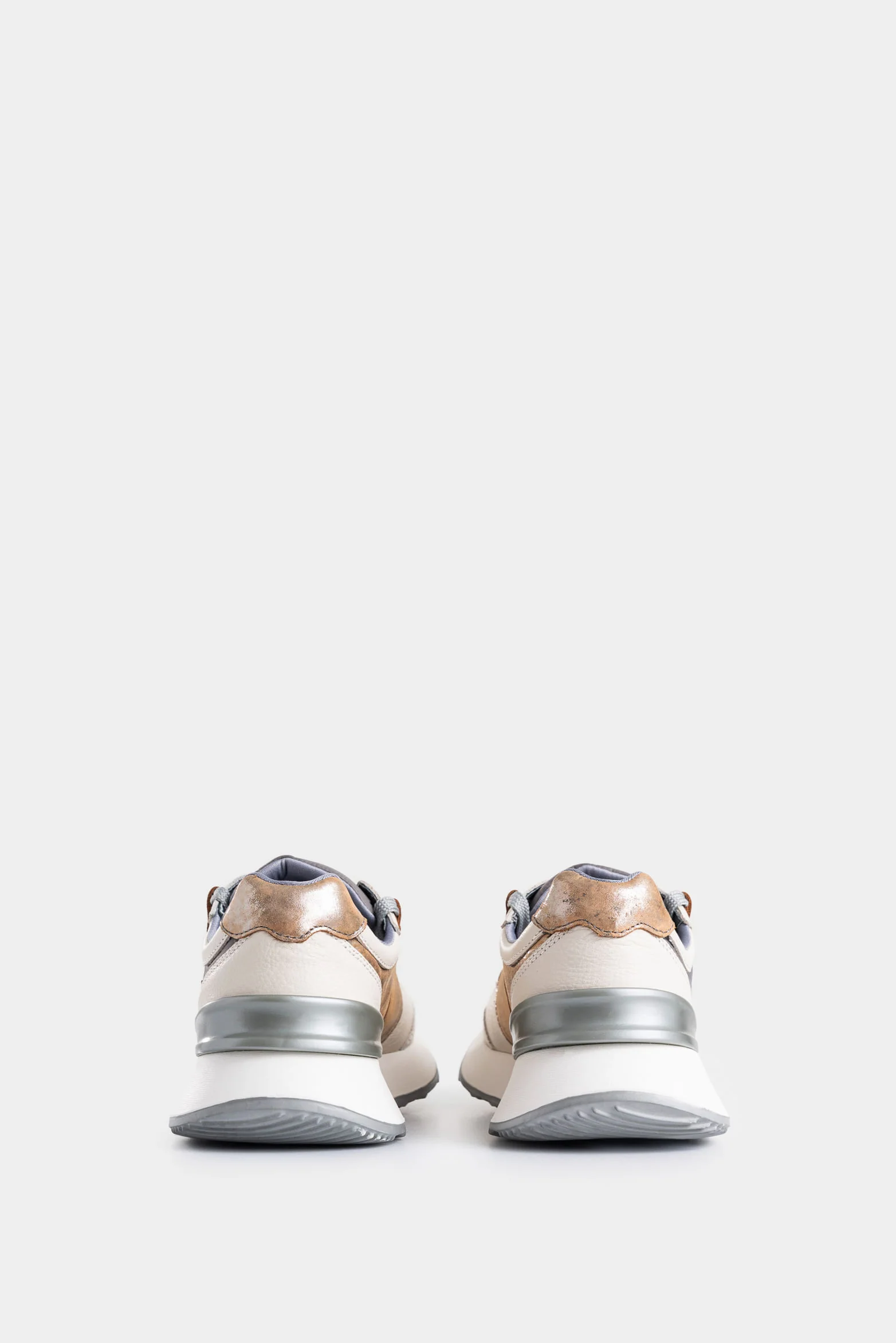 Australis Leather and Canvas Sneakers for Women with Anatomical Insole - Image 3