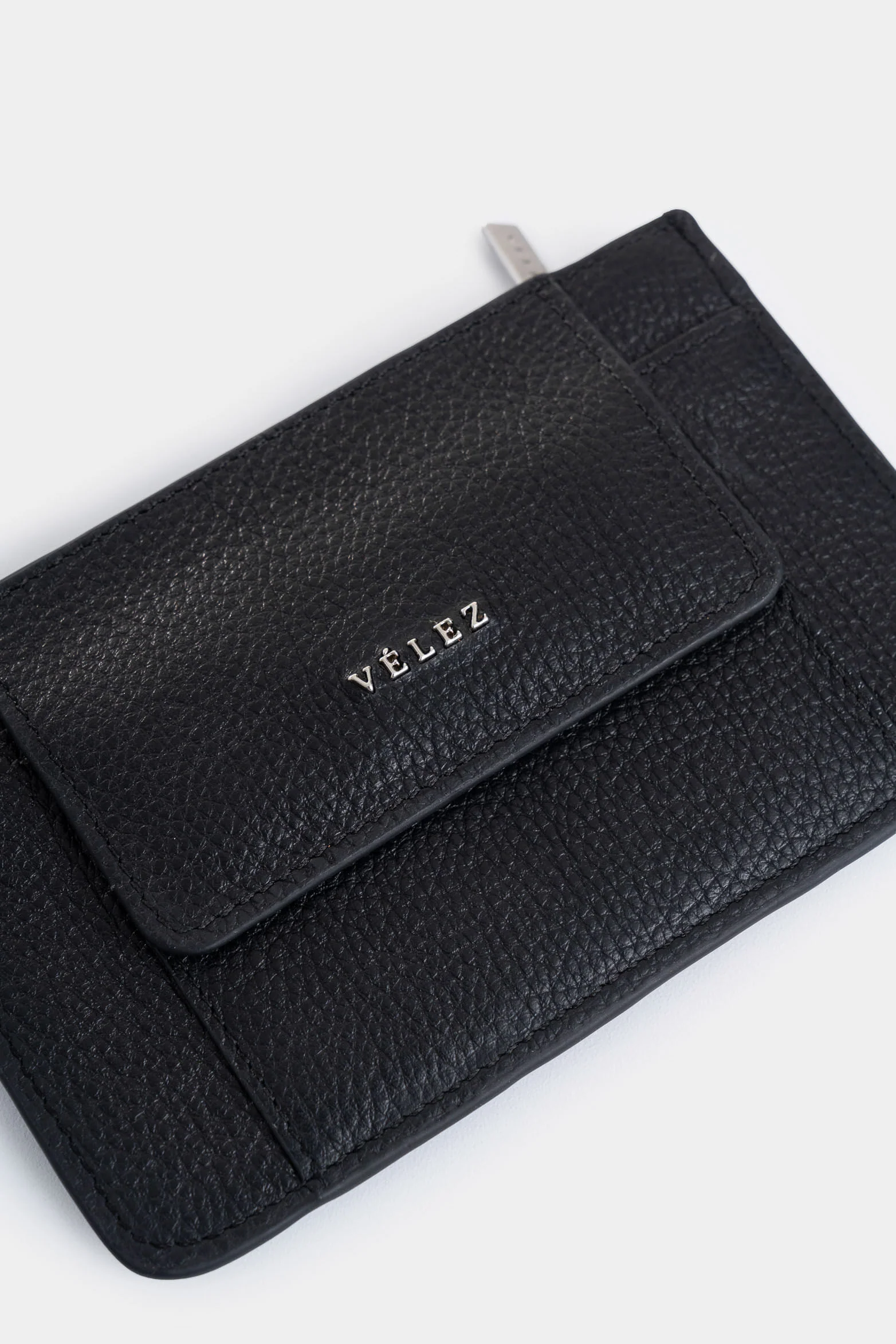 Aventurina leather document holder for women with coin pocket - Image 4