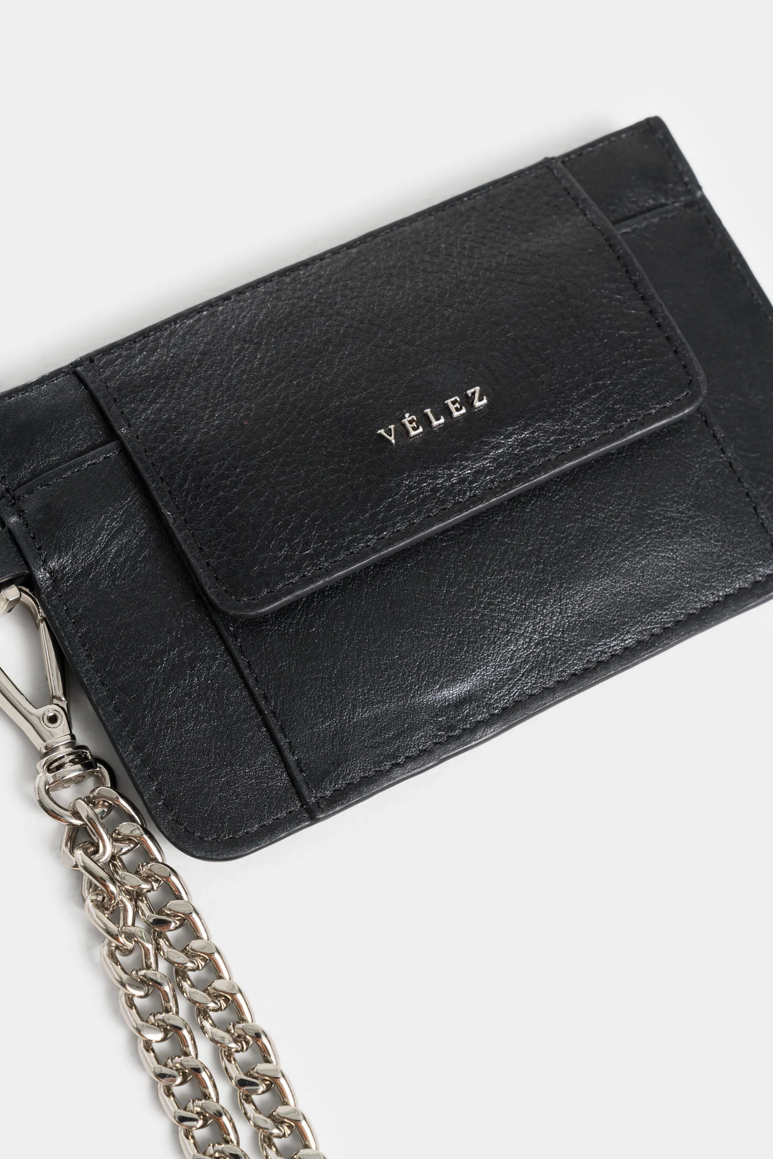 Aventurine Leather Document Holder with Chain Handle for Women - Image 4