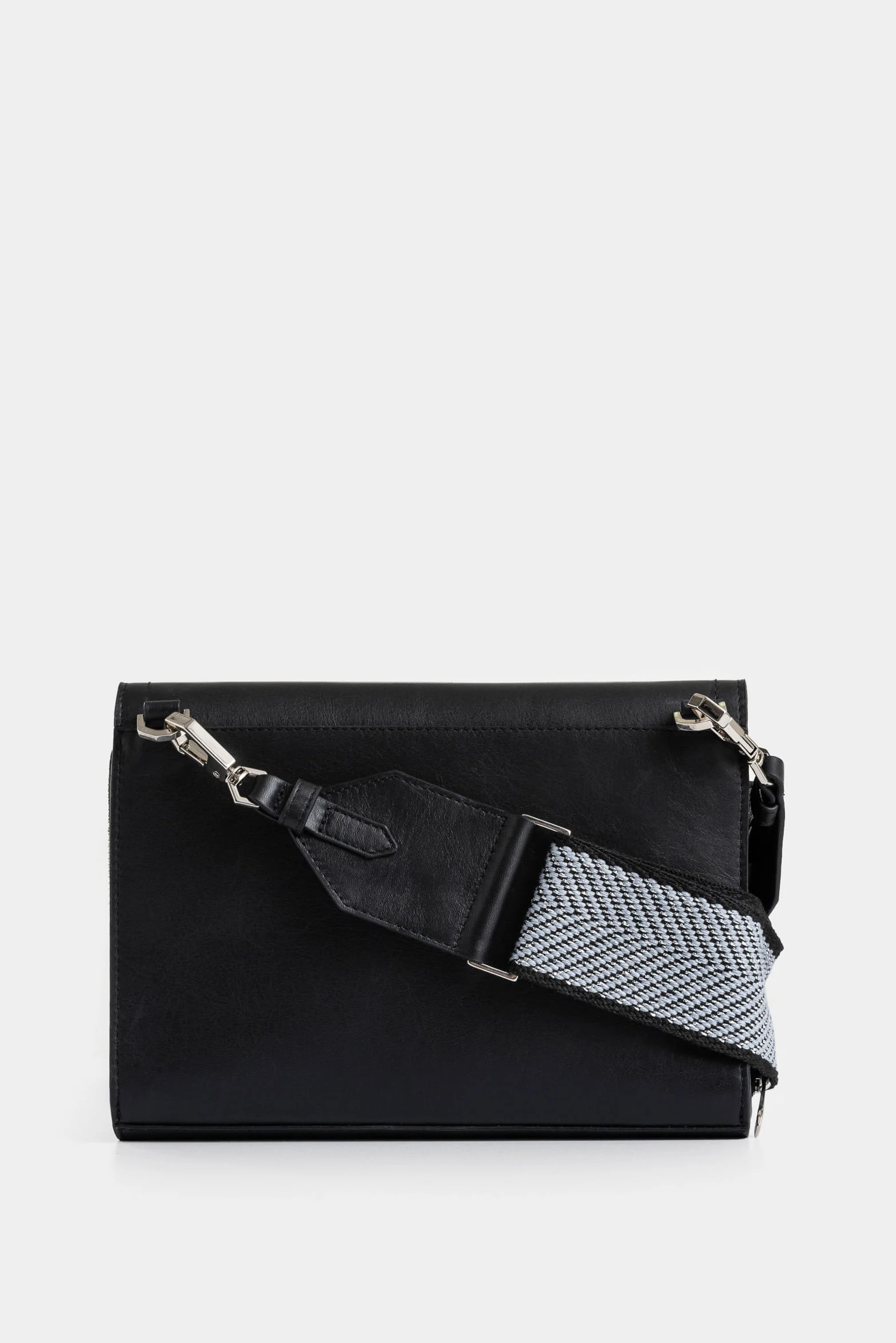 Bowling Abi Leather Bag with Braided Strap - Image 4