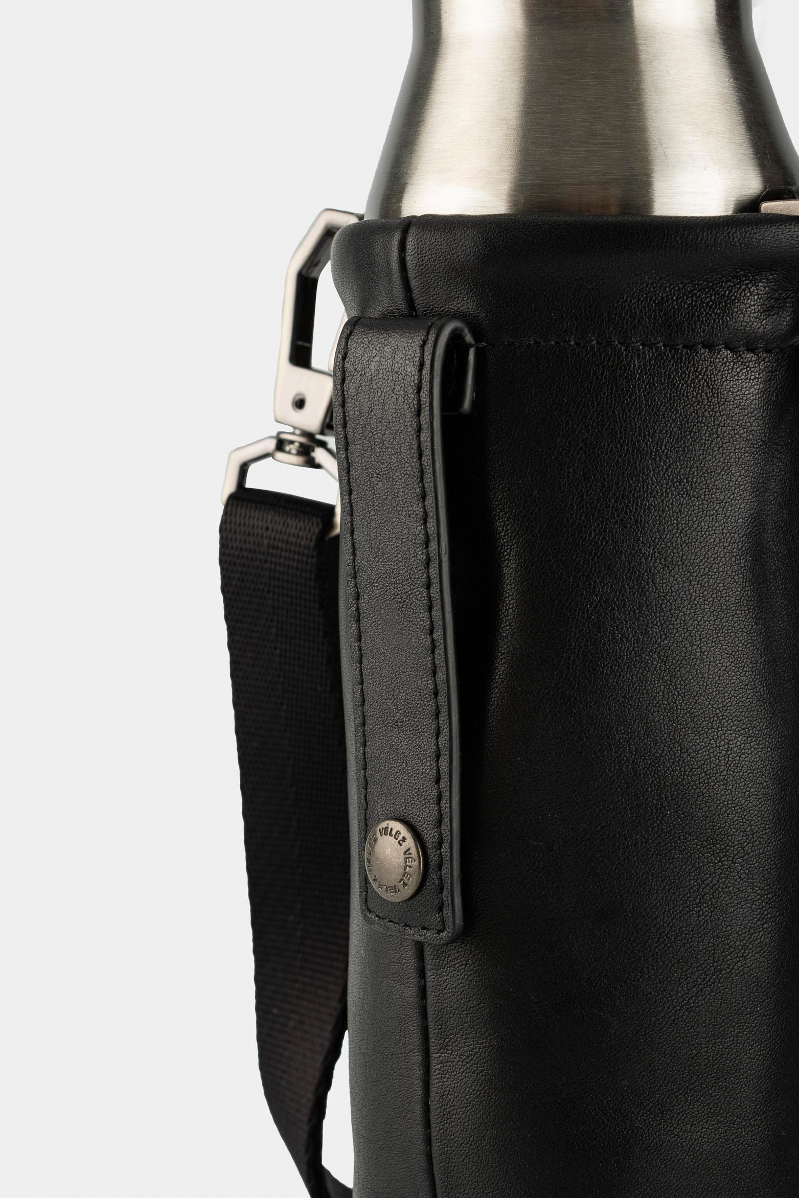 Brunei Leather Bottle Holder with Metallic Thermos - Image 4
