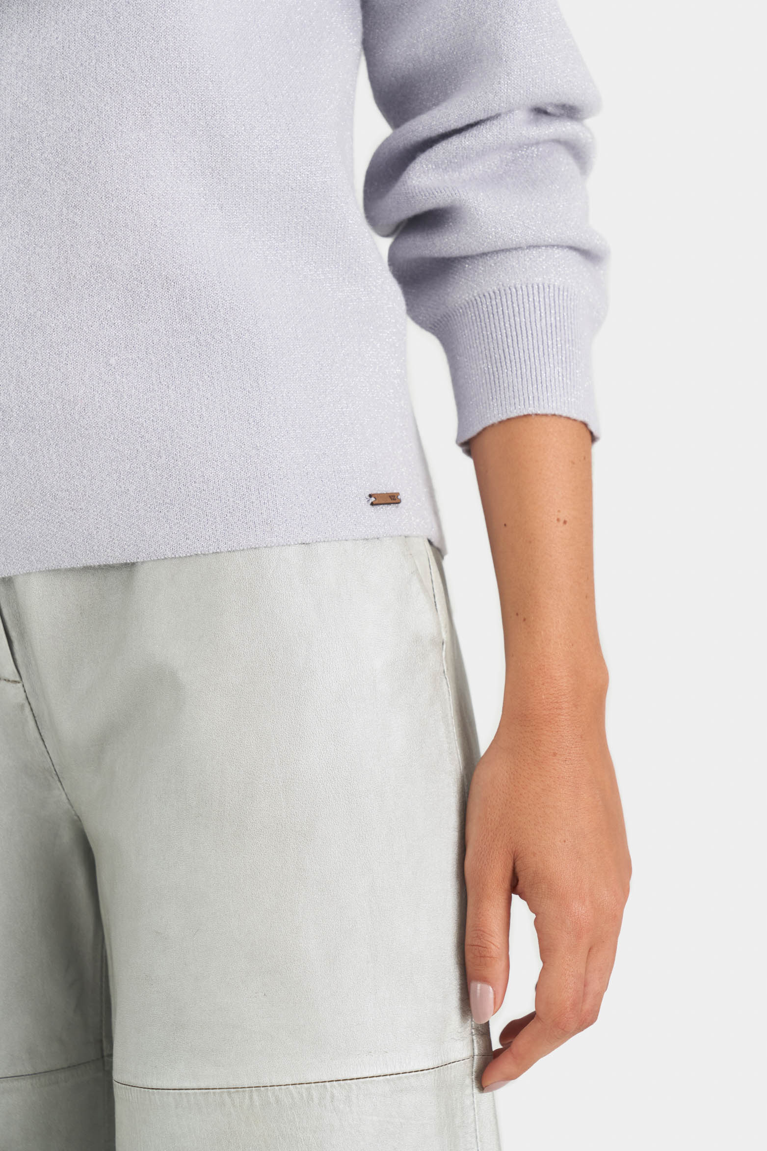 Calas Knitted Sweater for Women with Draped Collar Effect - Image 4