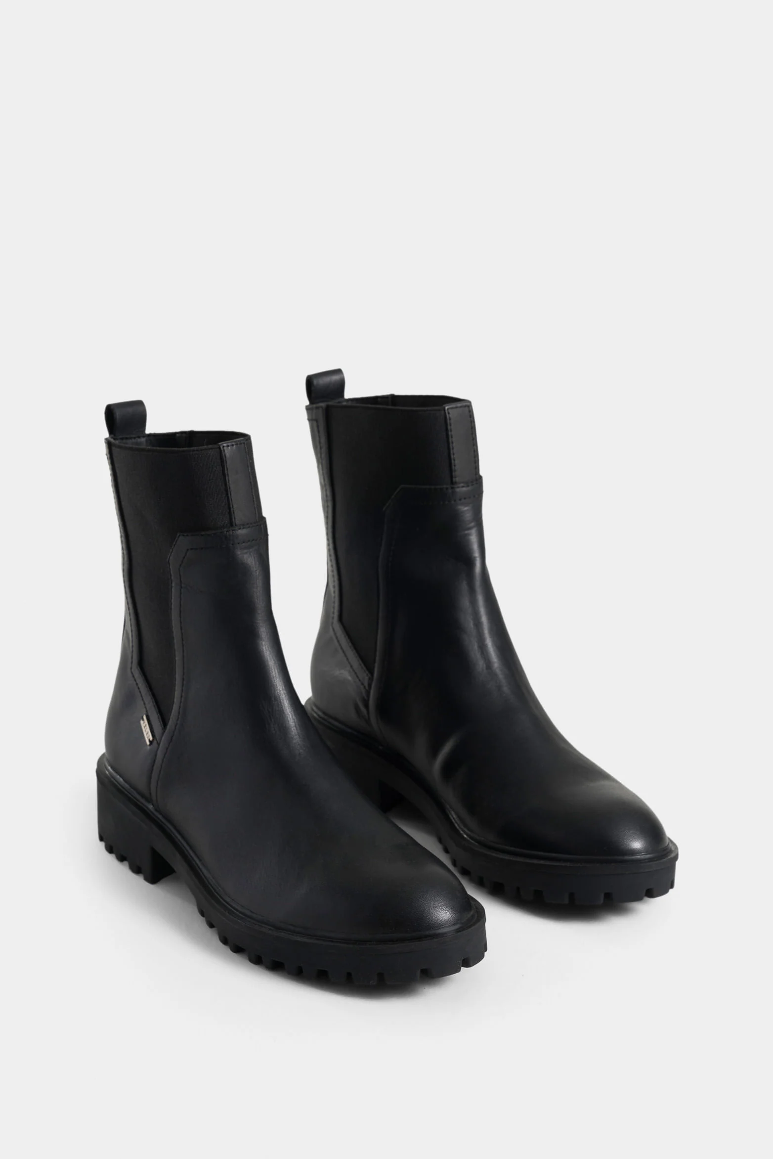 Calitha Leather Ankle Boots for Women with Lug Sole - Image 2