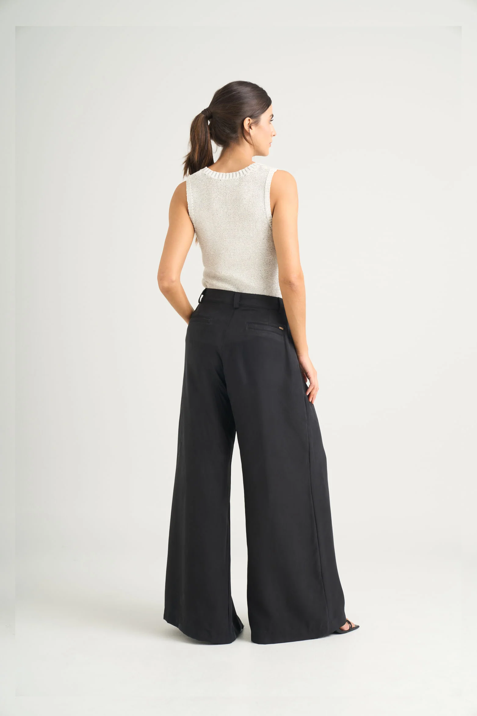 Caltha Palazzo Pants for Women with Relaxed Fit - Image 5