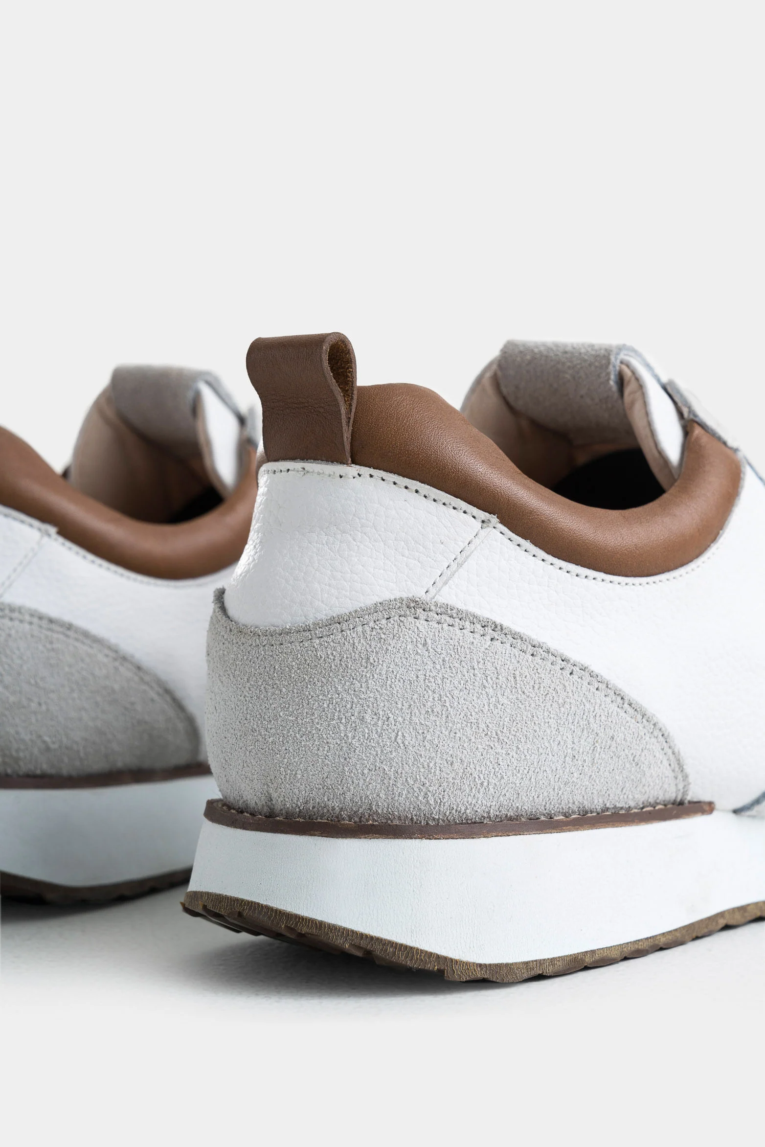Coprin Smooth and Suede Leather Tennis Shoes for Men with Contrast Detail - Image 5