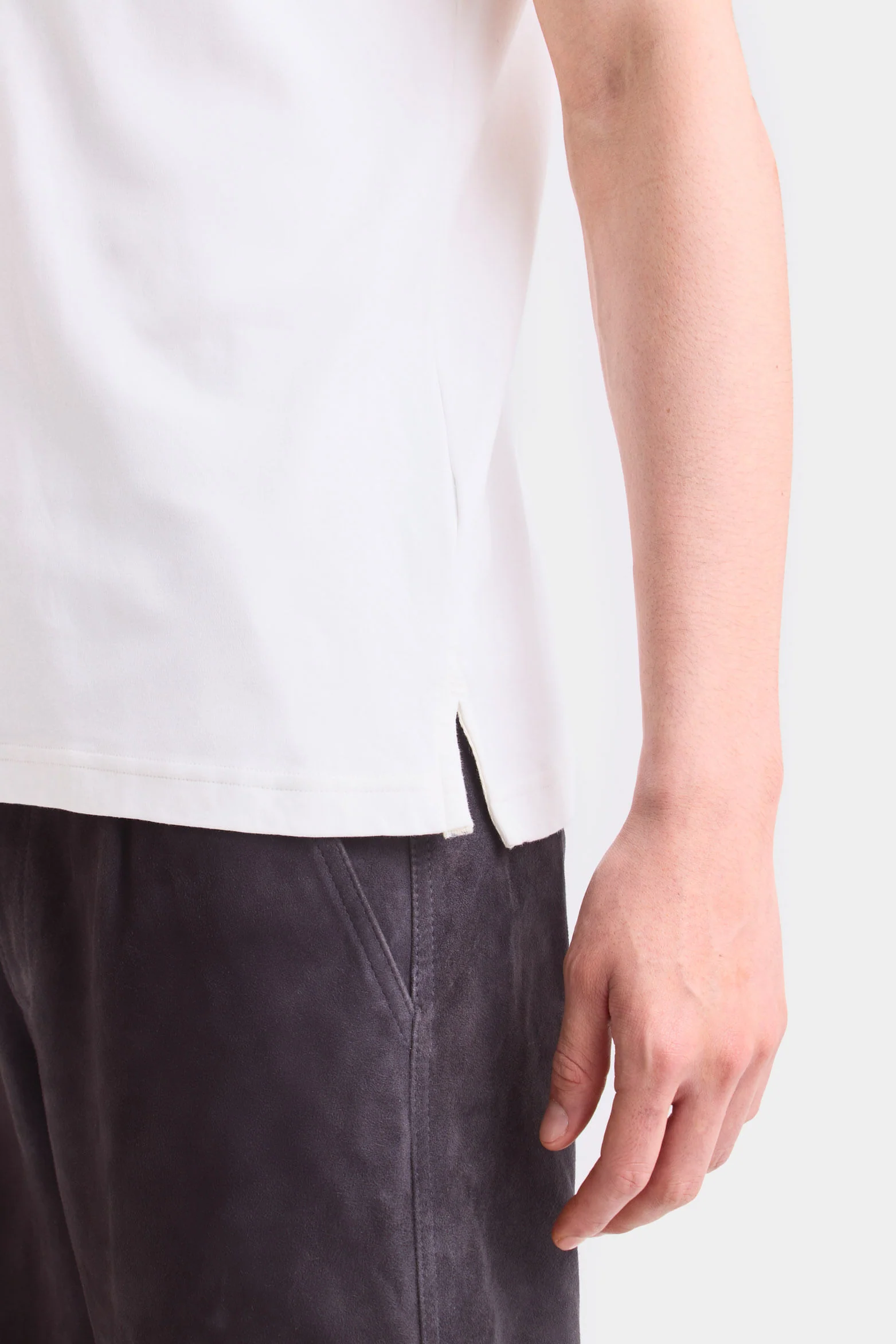Cotton T-Shirt for Men with Leather Pocket - Image 4
