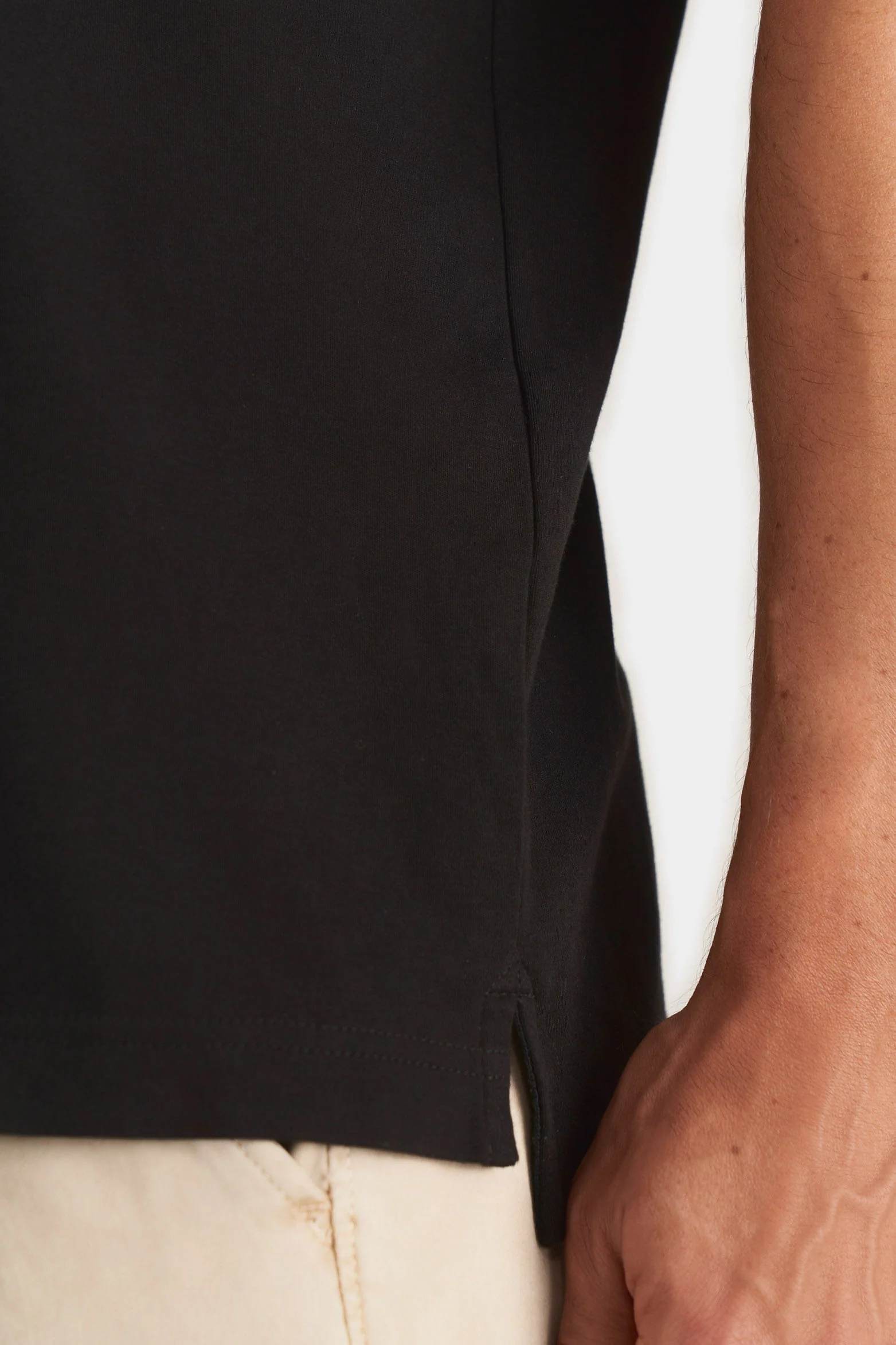 Cotton T-Shirt for Men with Leather Pocket - Image 4