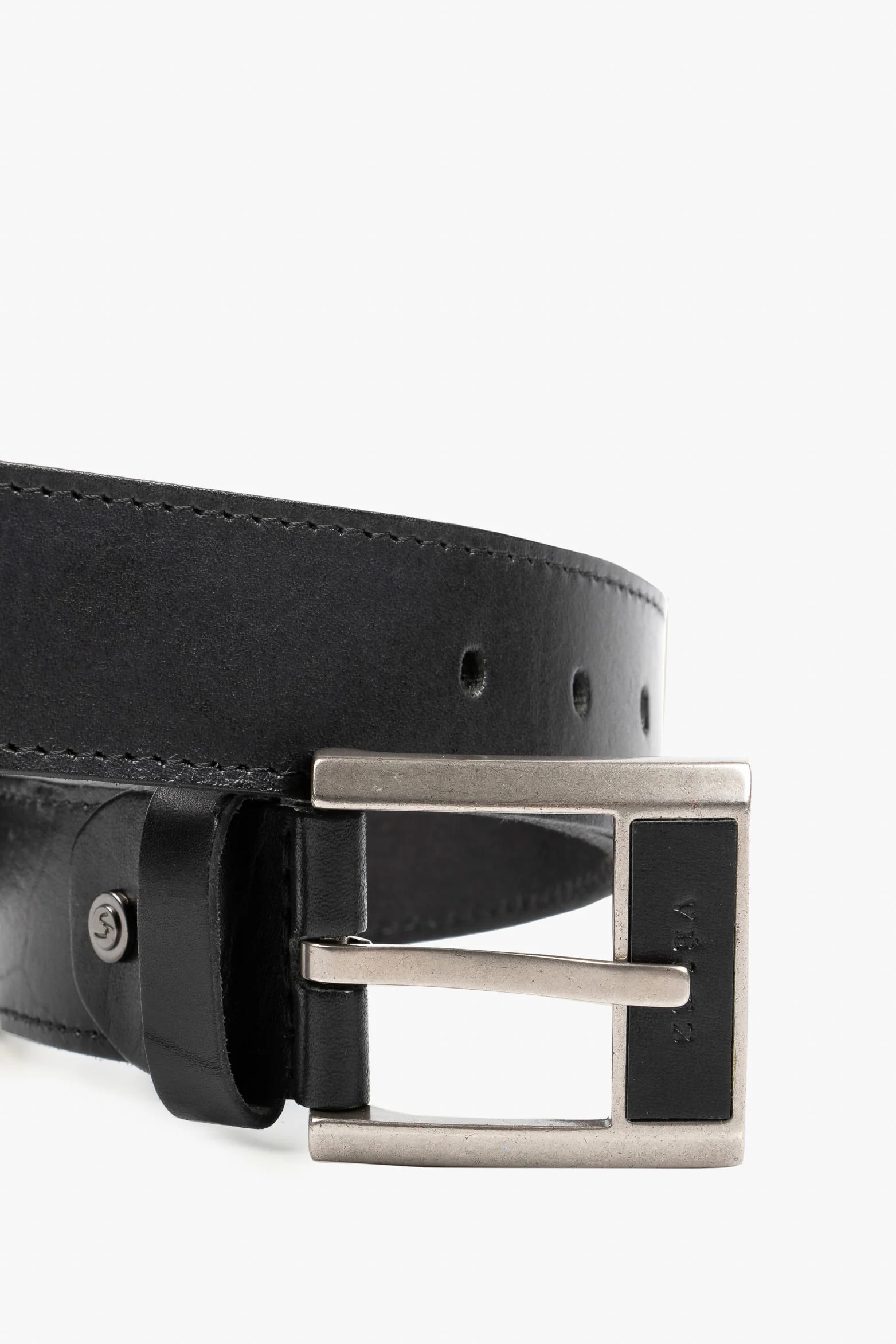 Cyclon Single-Sided Belt in Smooth Black Leather - Image 5