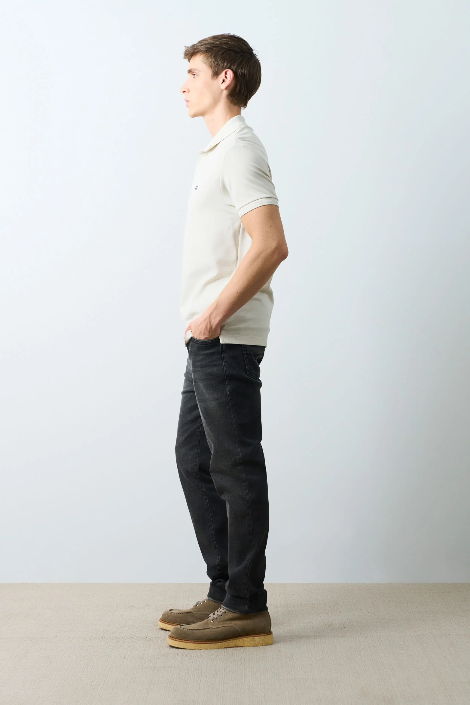 Essential short-sleeve polo for men textured - Image 2
