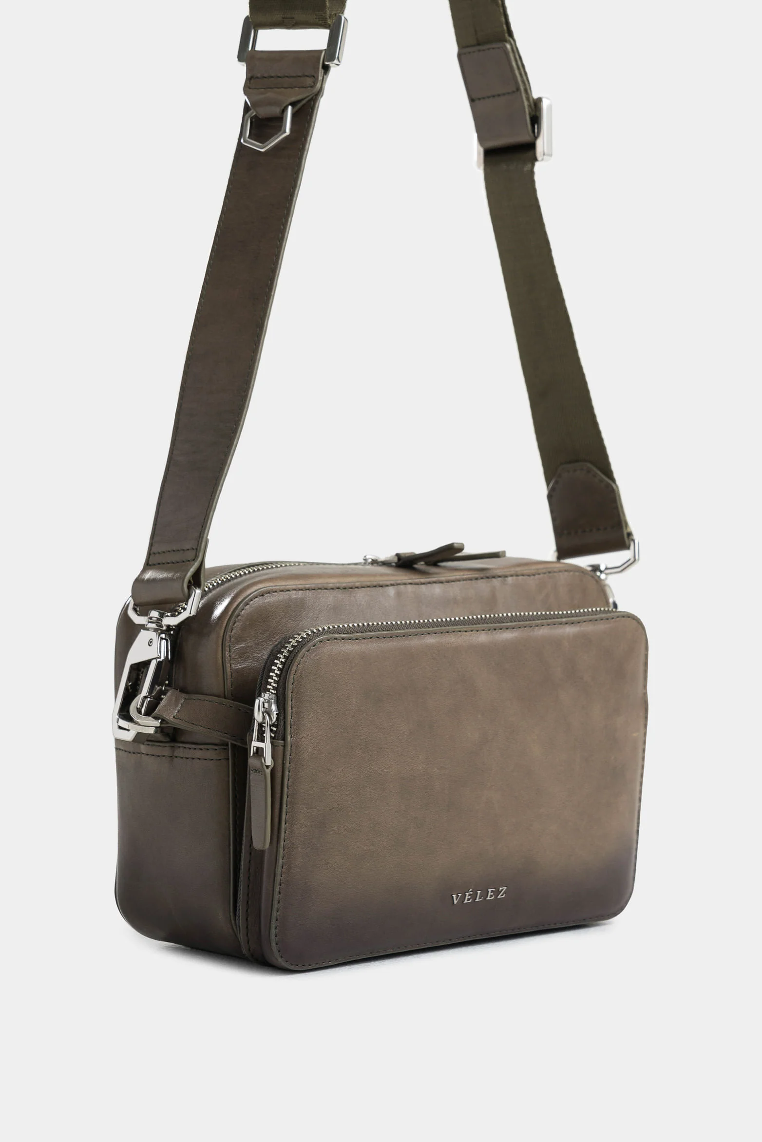 Halo Multifunctional Leather Hands-Free Bag for Men - Image 2