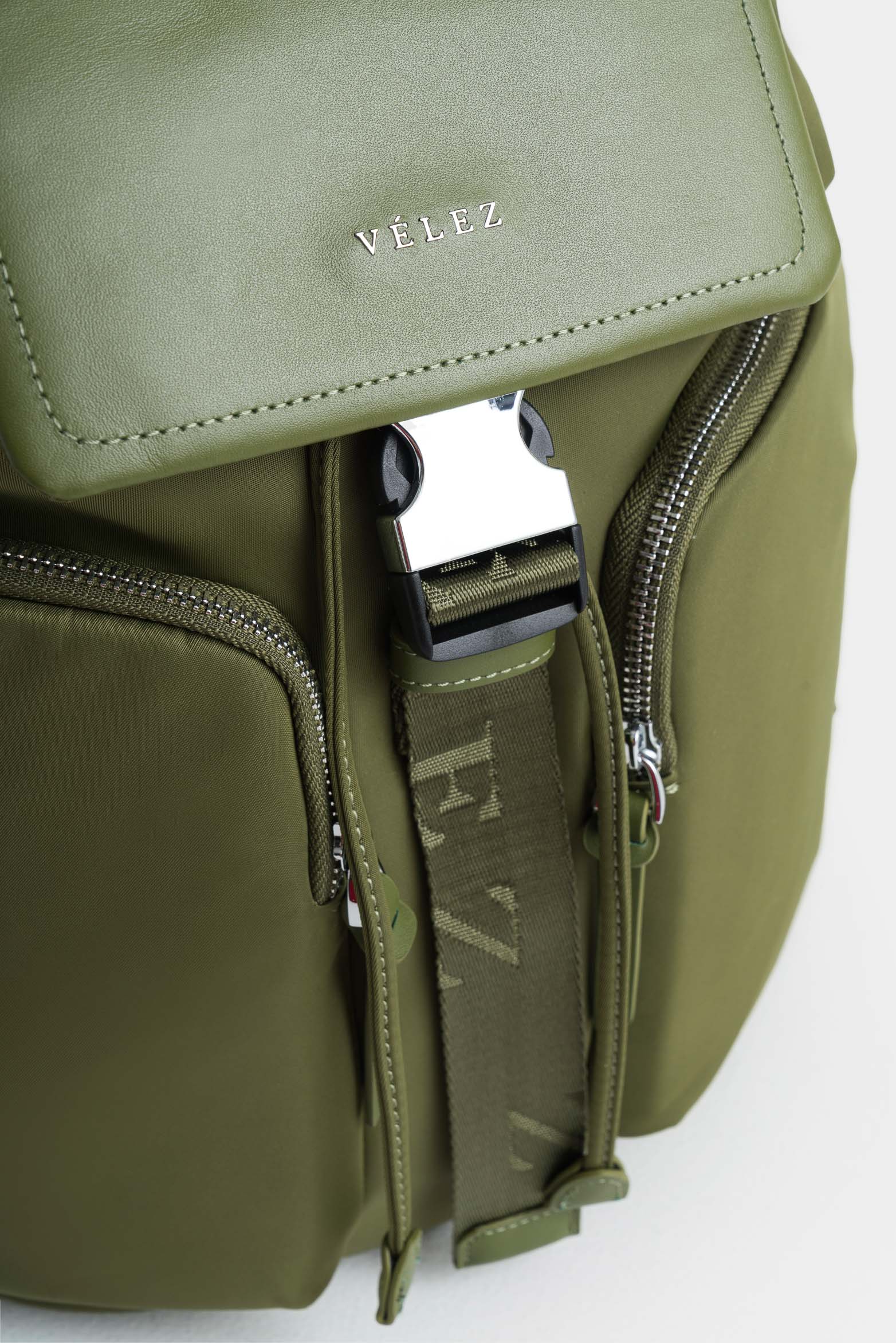 Ibiza Canvas and Leather Backpack with Green Clasp for Women - Image 4