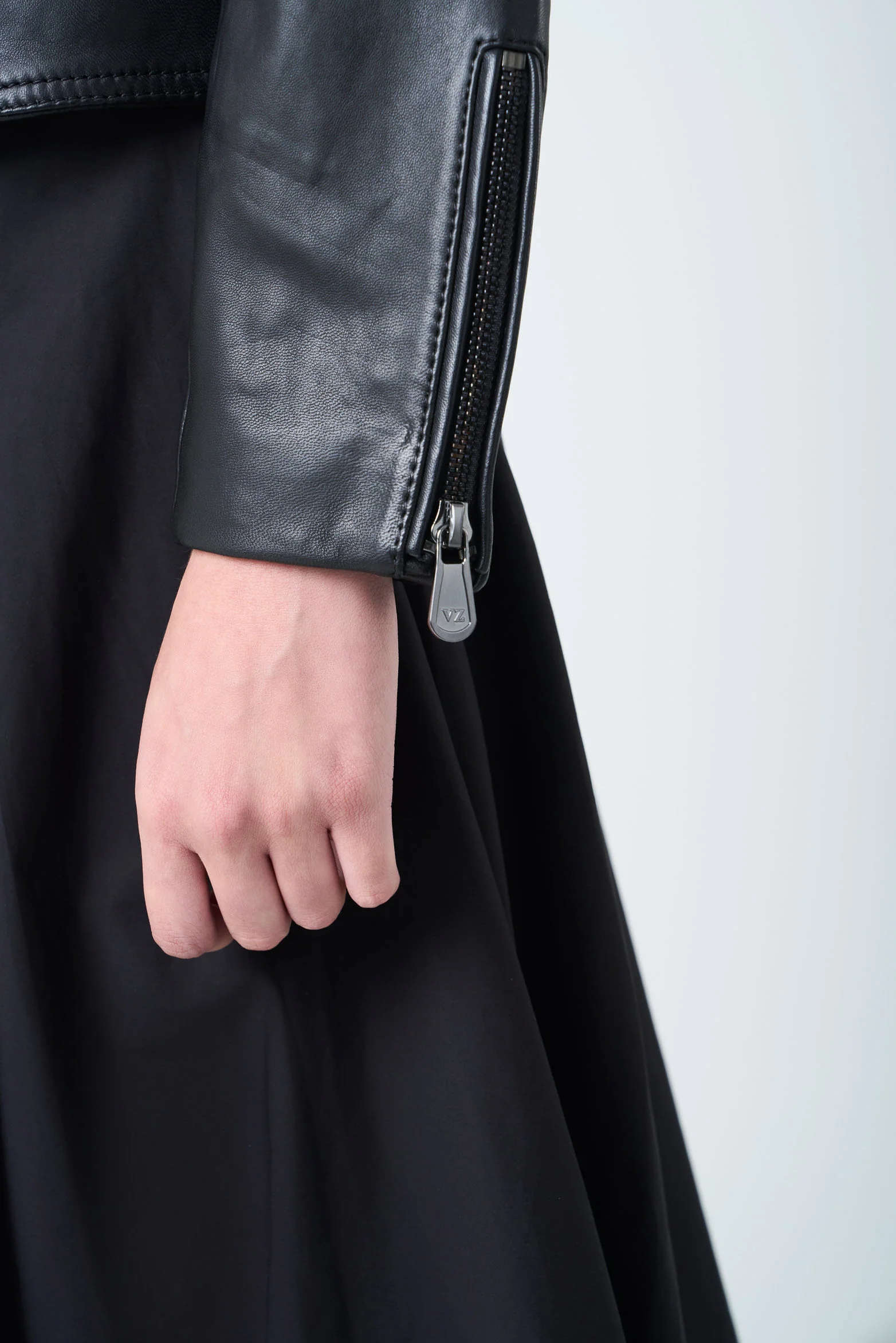 Island Biker Jacket in Leather for Women, Fitted - Image 7