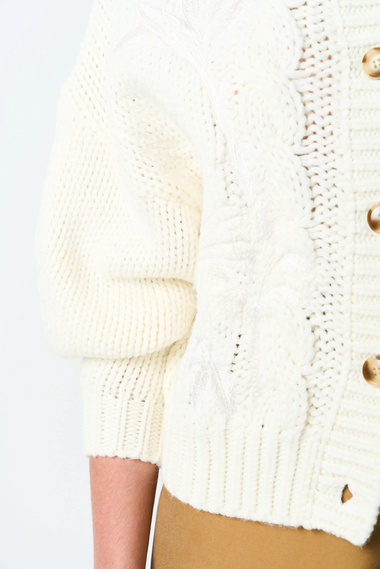 Kalixto Embroidered Knit Cardigan for Women - Image 7
