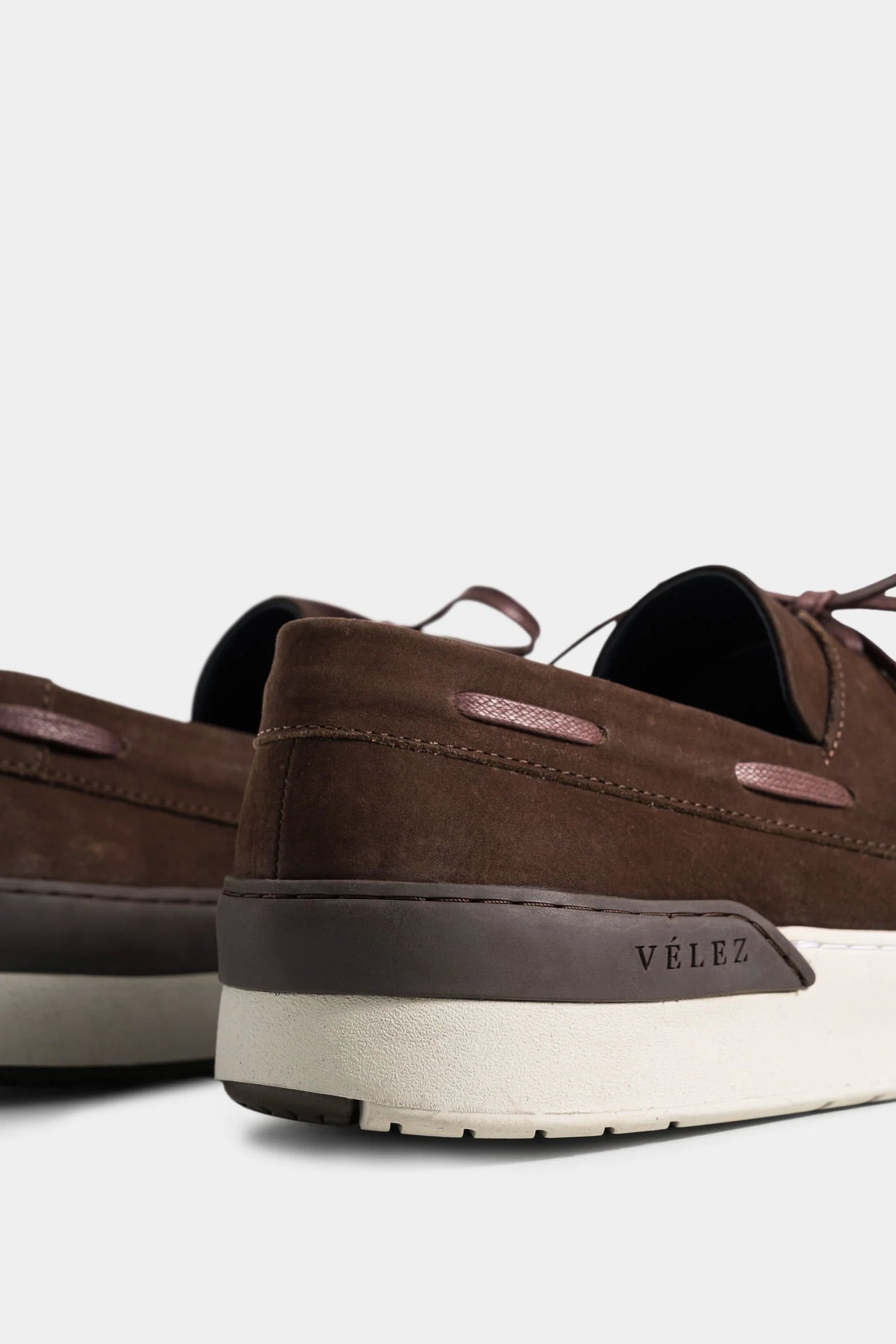 Kansas Leather Moccasins for Men with Scribe Effect - Image 5