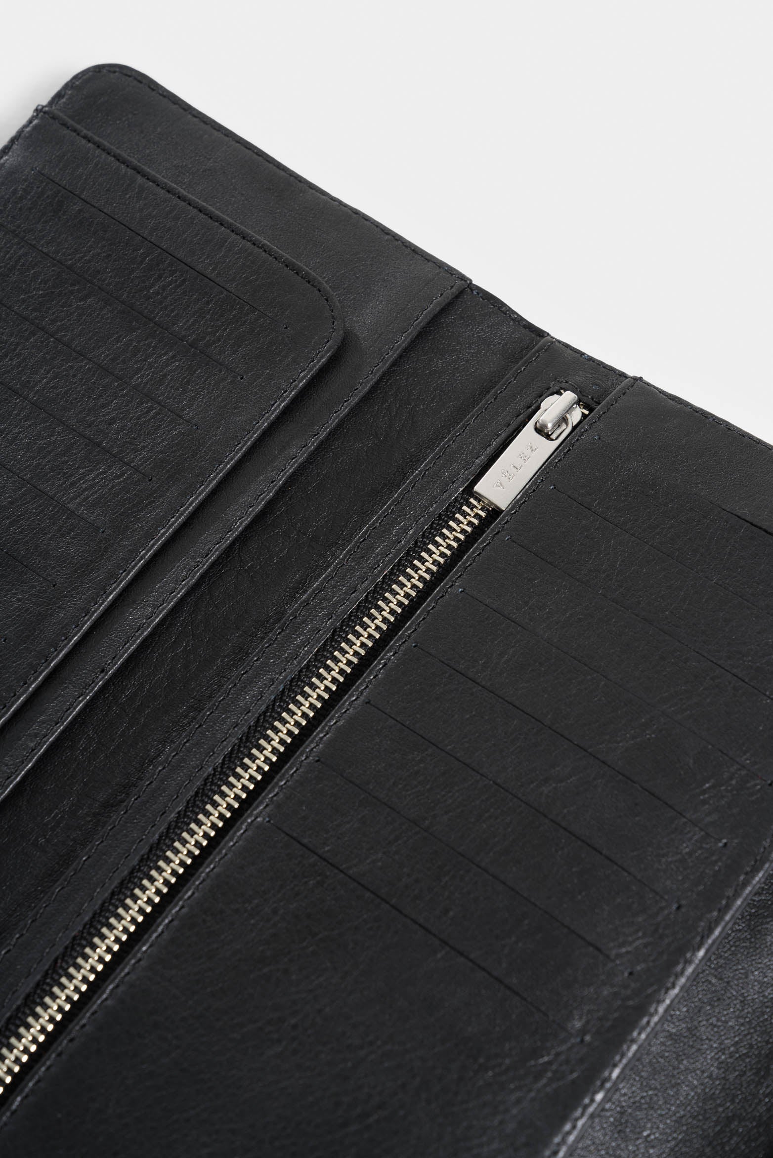 Leather Checkbook Holder with Bee Stamp for Women - Image 5