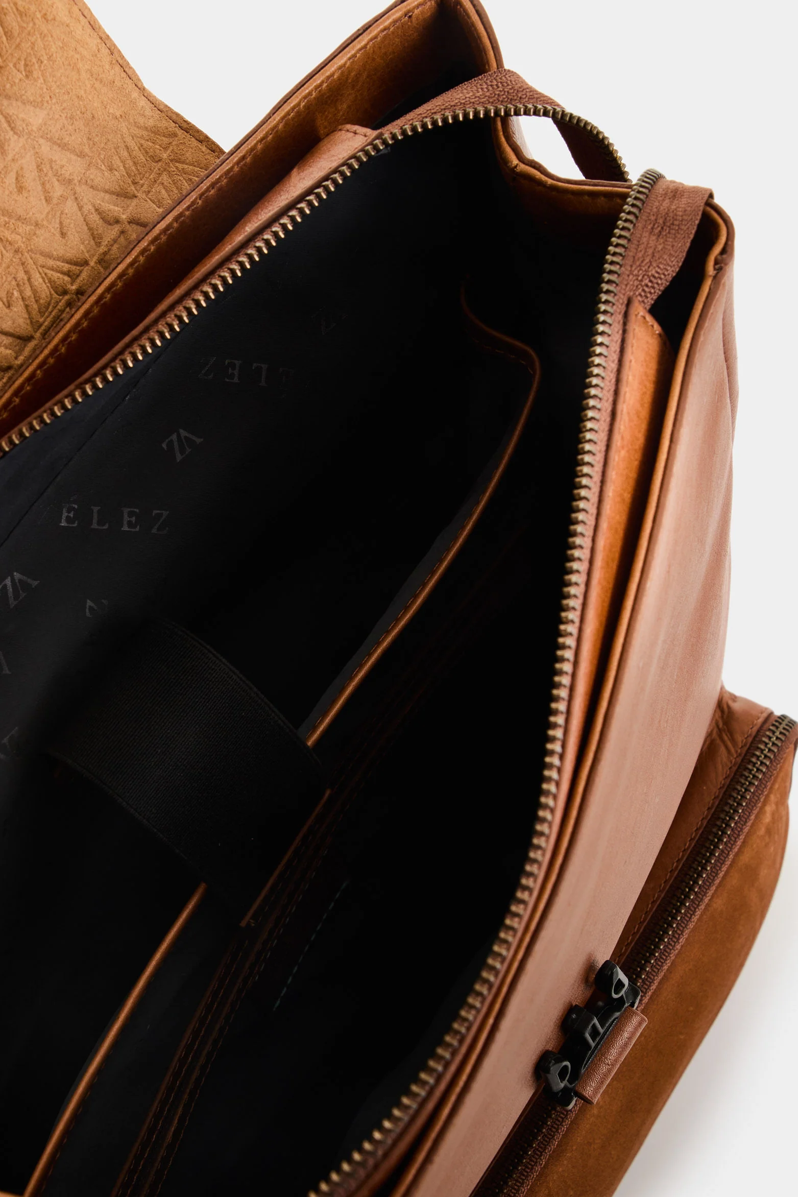Liora 2 leather backpack for men - Image 5
