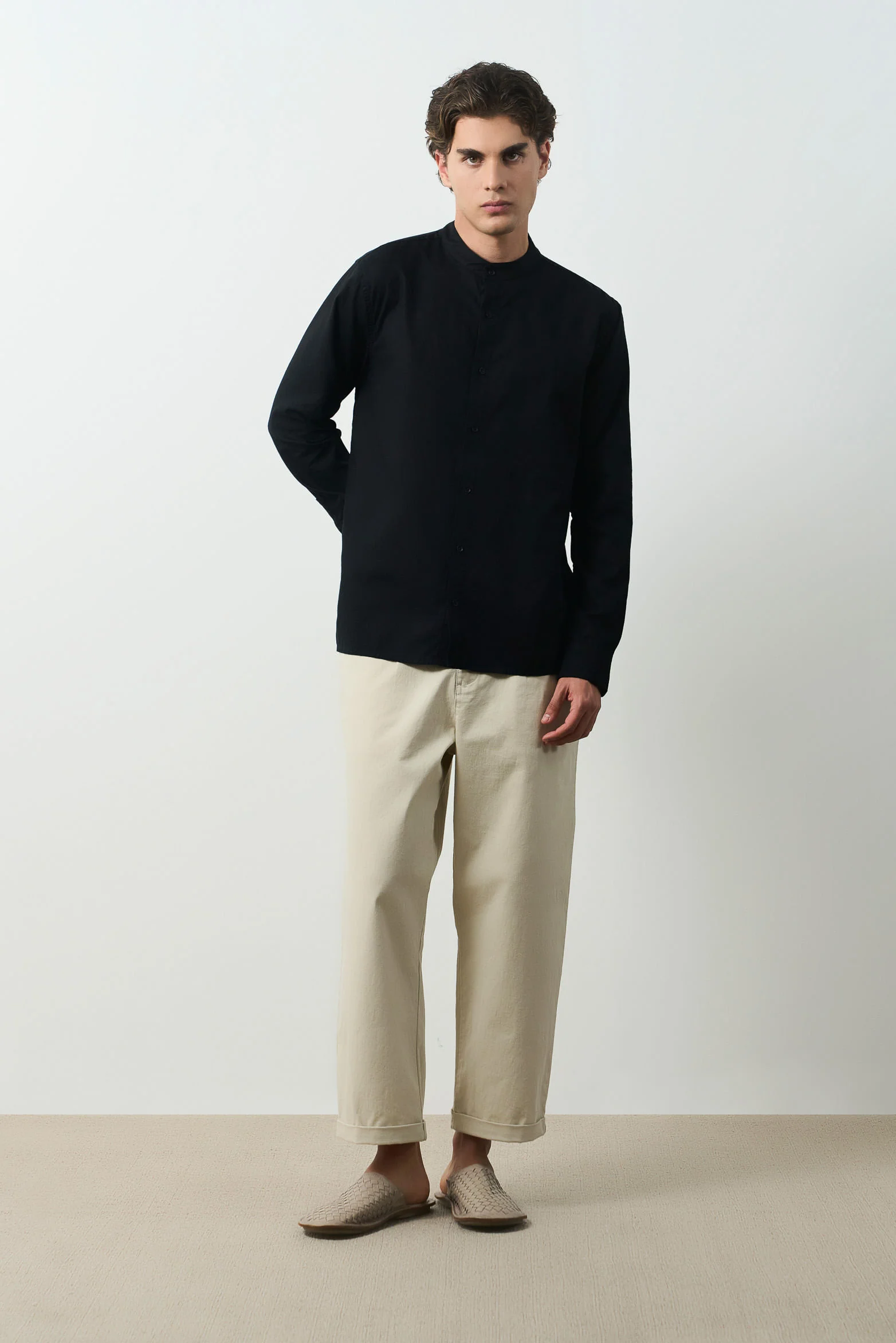 Long-sleeve linen shirt for men with Nerú collar