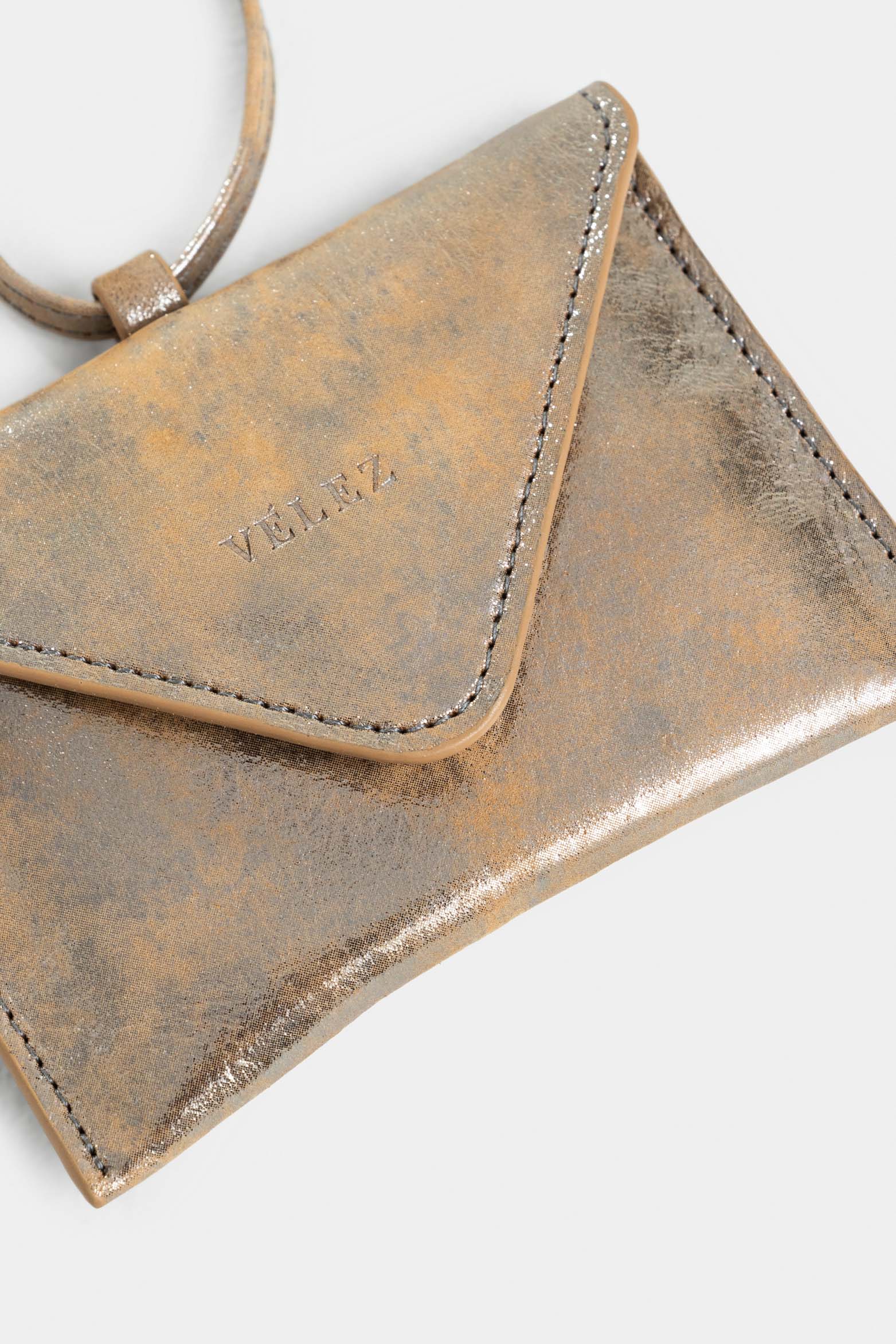 Mallorca Leather Wallet for Women with Compact Design - Image 5