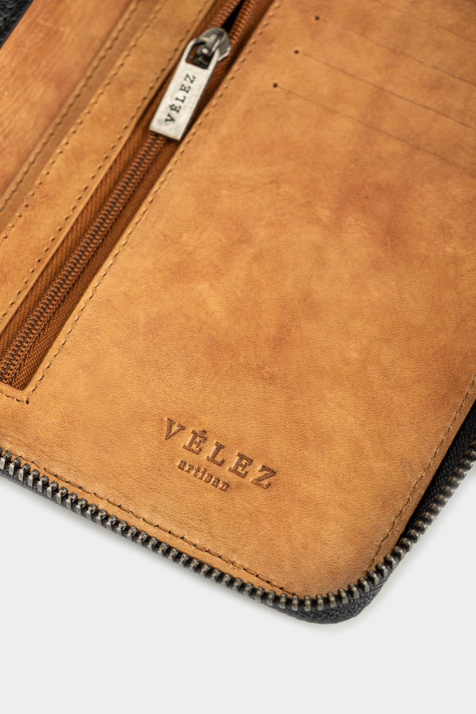 Marble Leather Passport Holder for Women with Engraving - Image 6