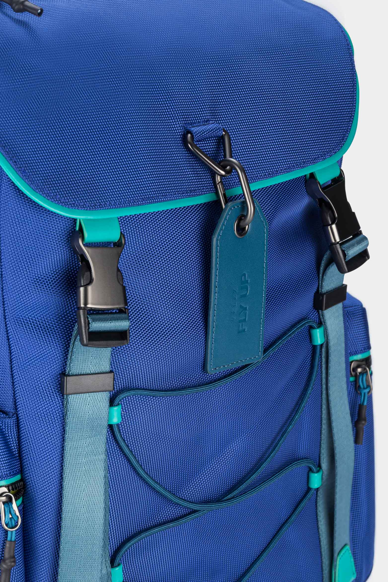 Men’s Konda Multifunctional Backpack in Canvas and Leather - Image 5