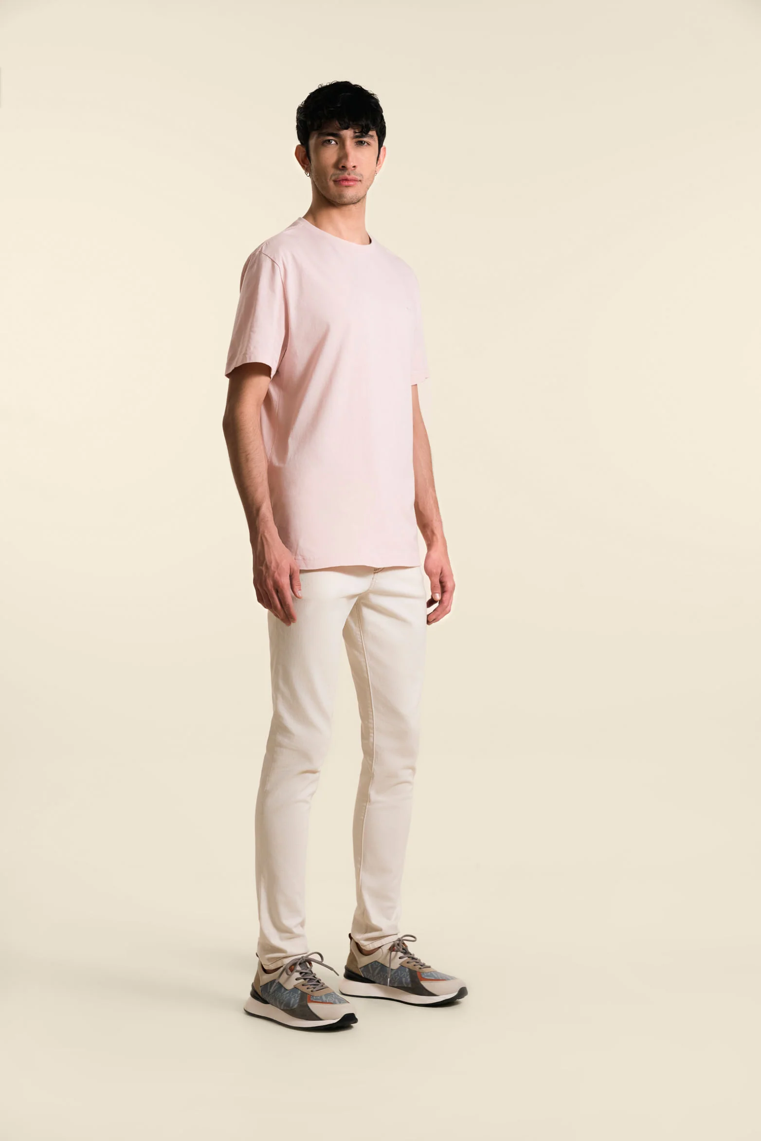 Men’s Peru Crew Neck Basic T-Shirt in Pink Jersey - Image 3