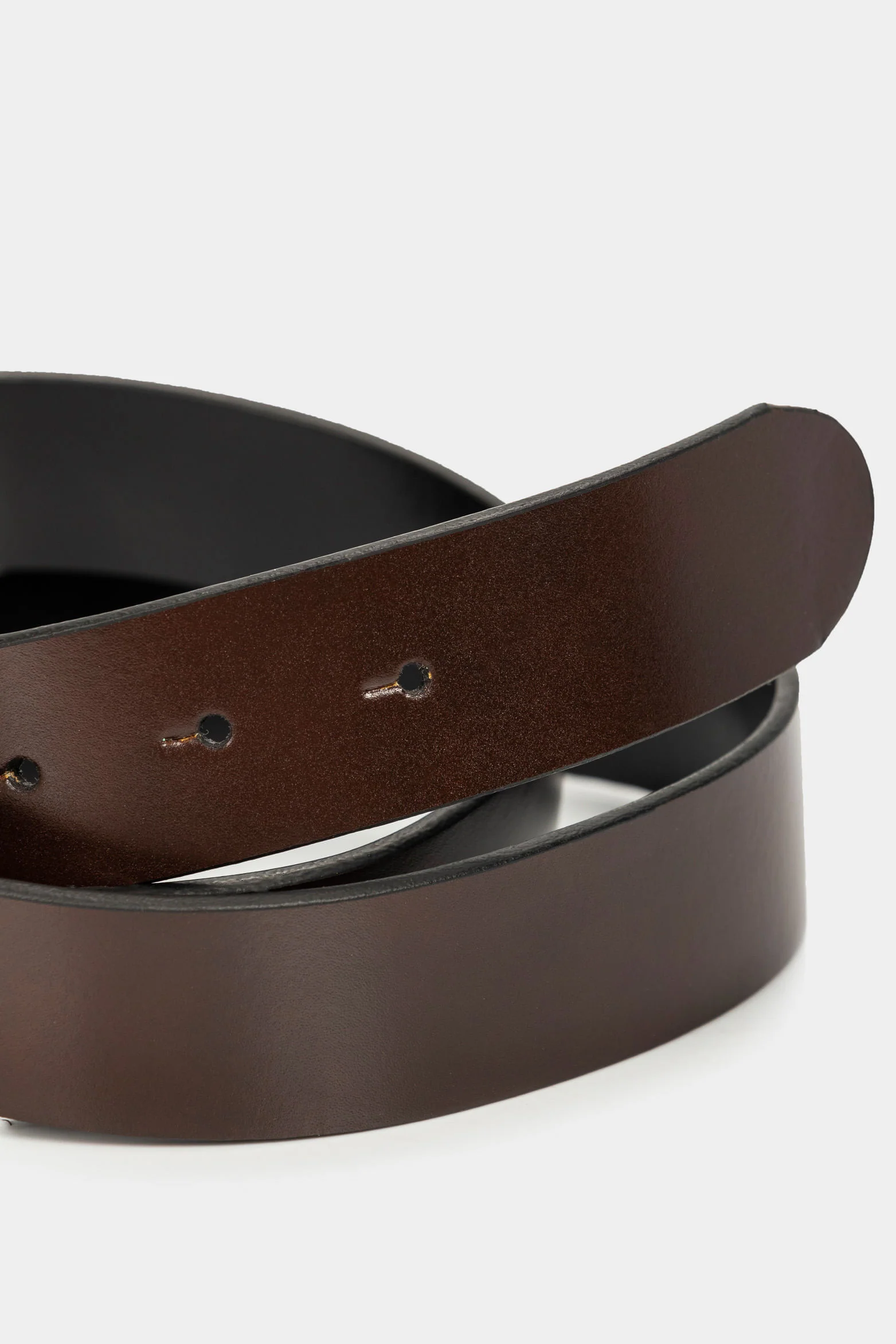 Men’s Reversible Formal Leather Belt with Two Buckle Options - Image 6