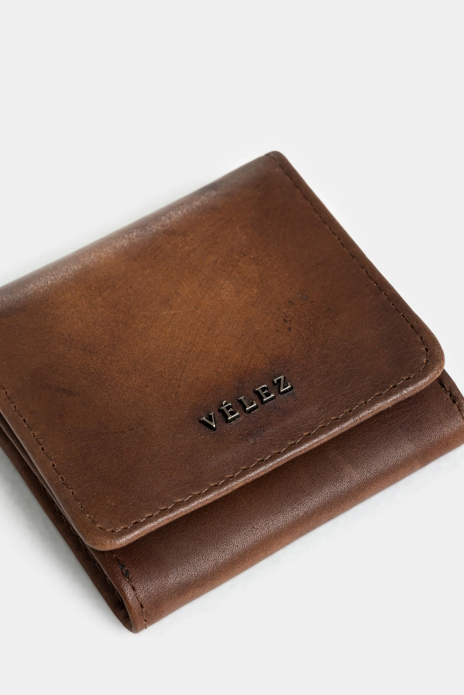 Men’s Rustic Leather Coin Purse with Belt Loop - Image 4
