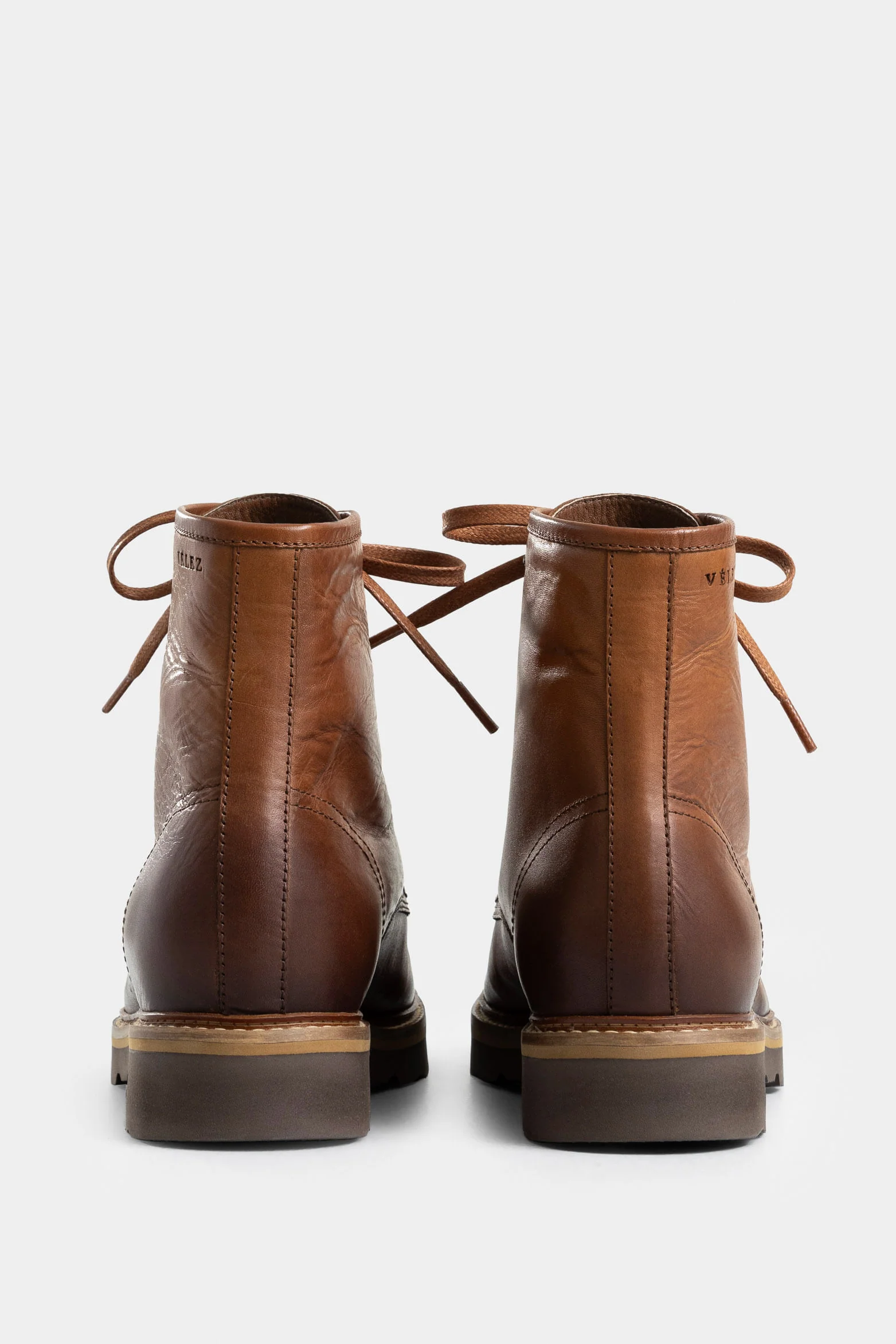 Men's Luster Leather Boots with Aged Effect - Image 3