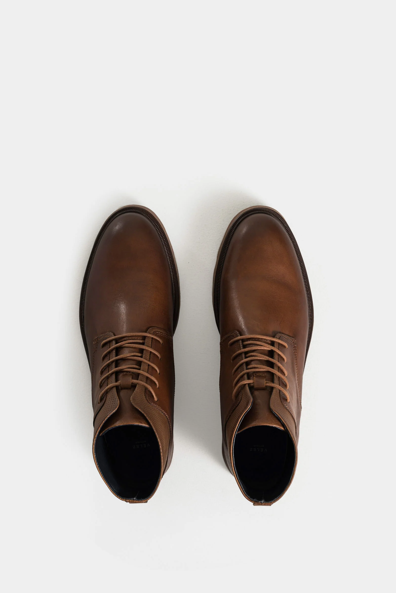 Men's Placa 2 Leather Boots with Tractor Sole - Image 4