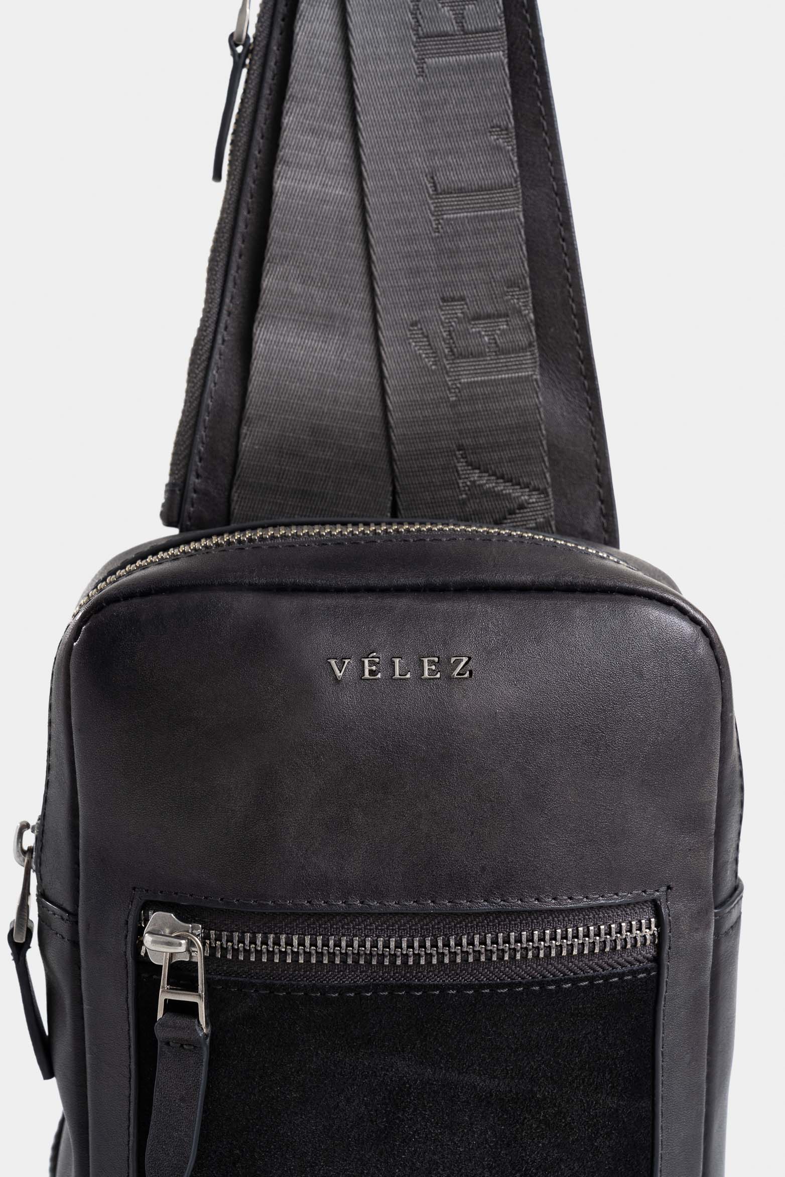 Mikeno 3 Aged Leather Hands-Free Bag for Men - Image 4