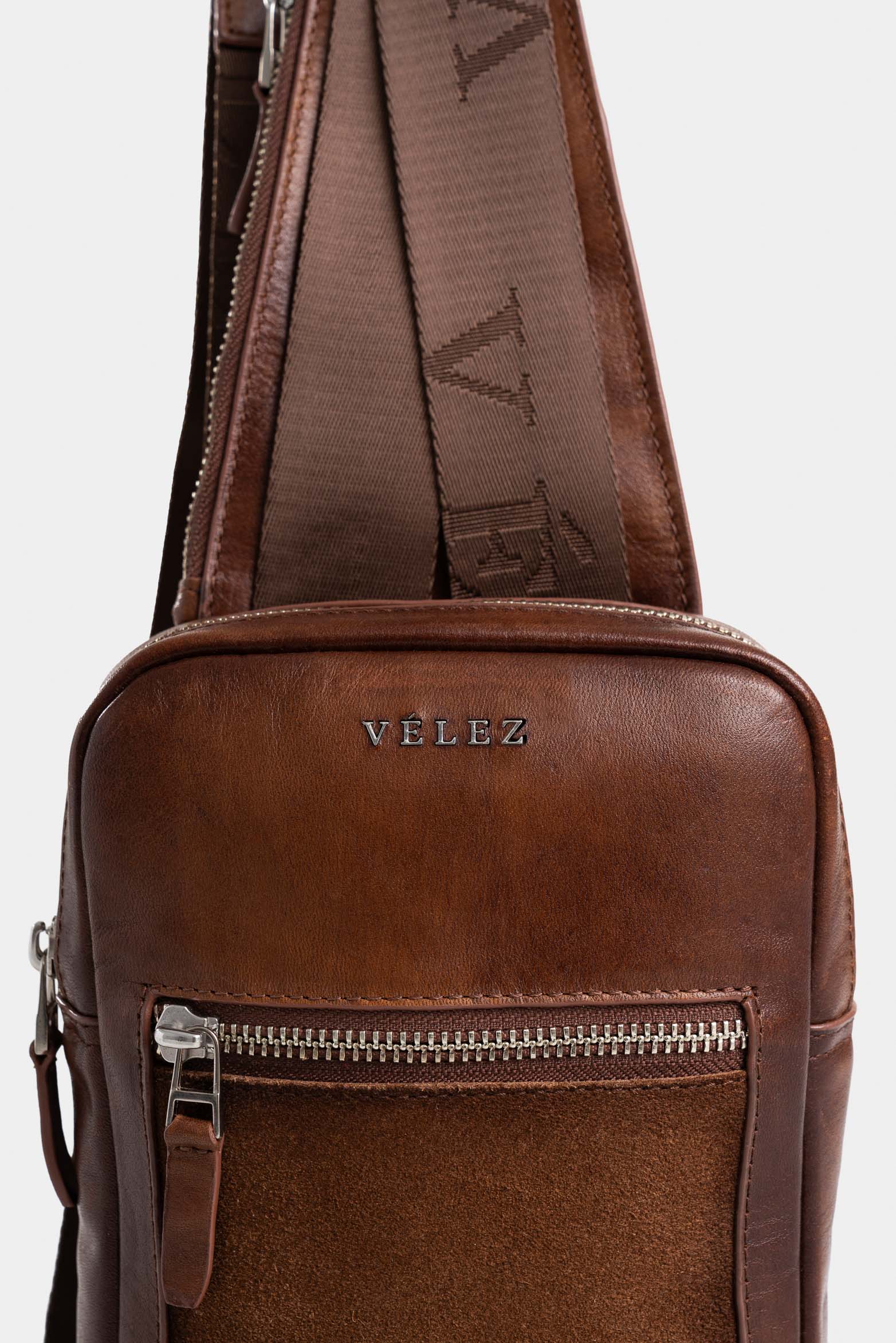 Mikeno 3 Aged Leather Hands-Free Bag for Men - Image 4