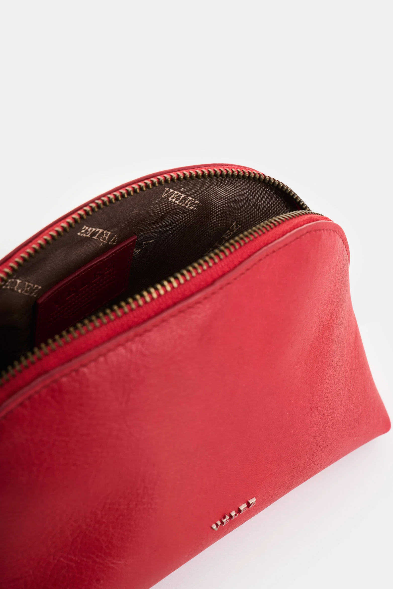 Nacre Leather Cosmetic Bag for Women - Image 5