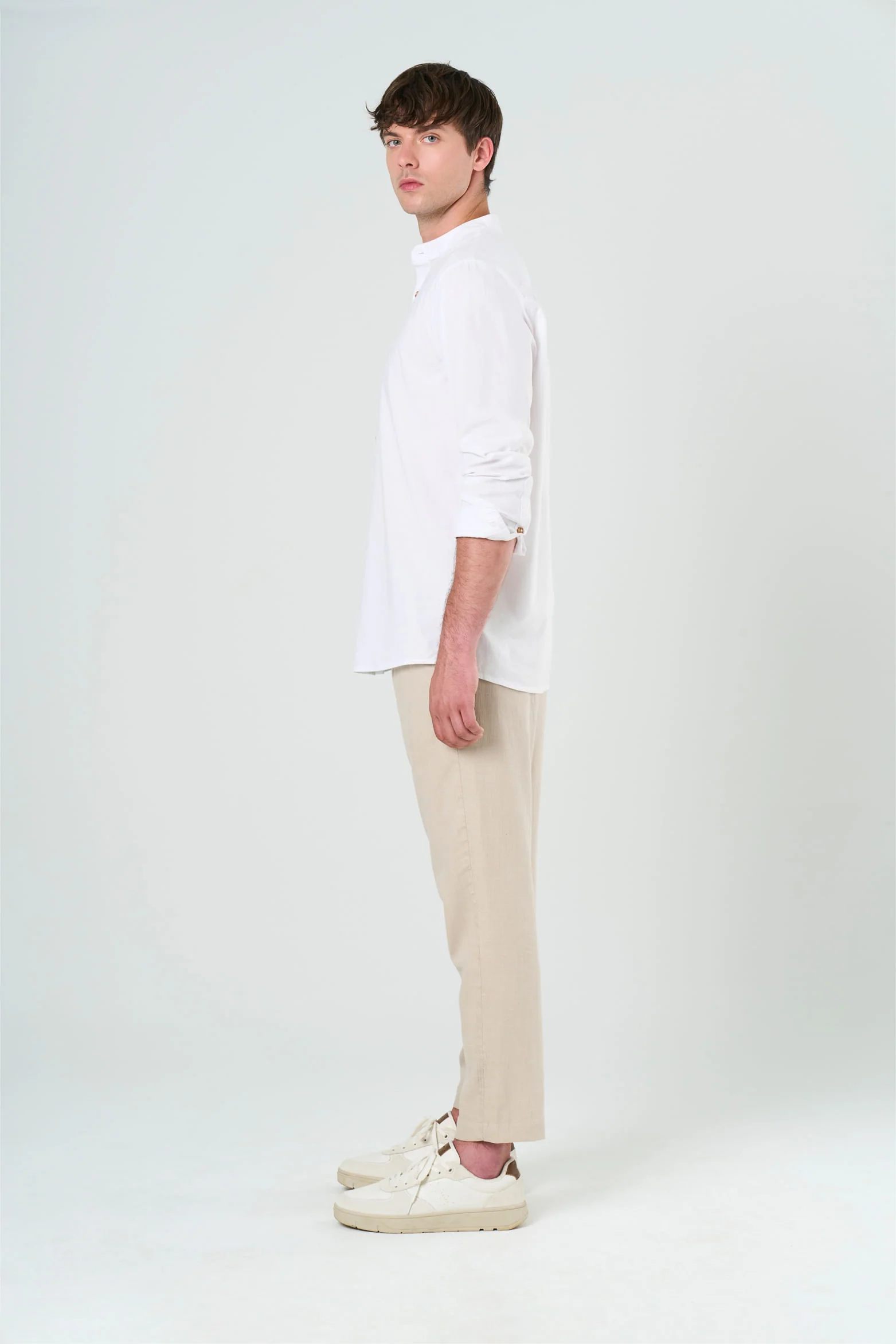 Nerú Long Sleeve Linen Shirt for Men - Image 2