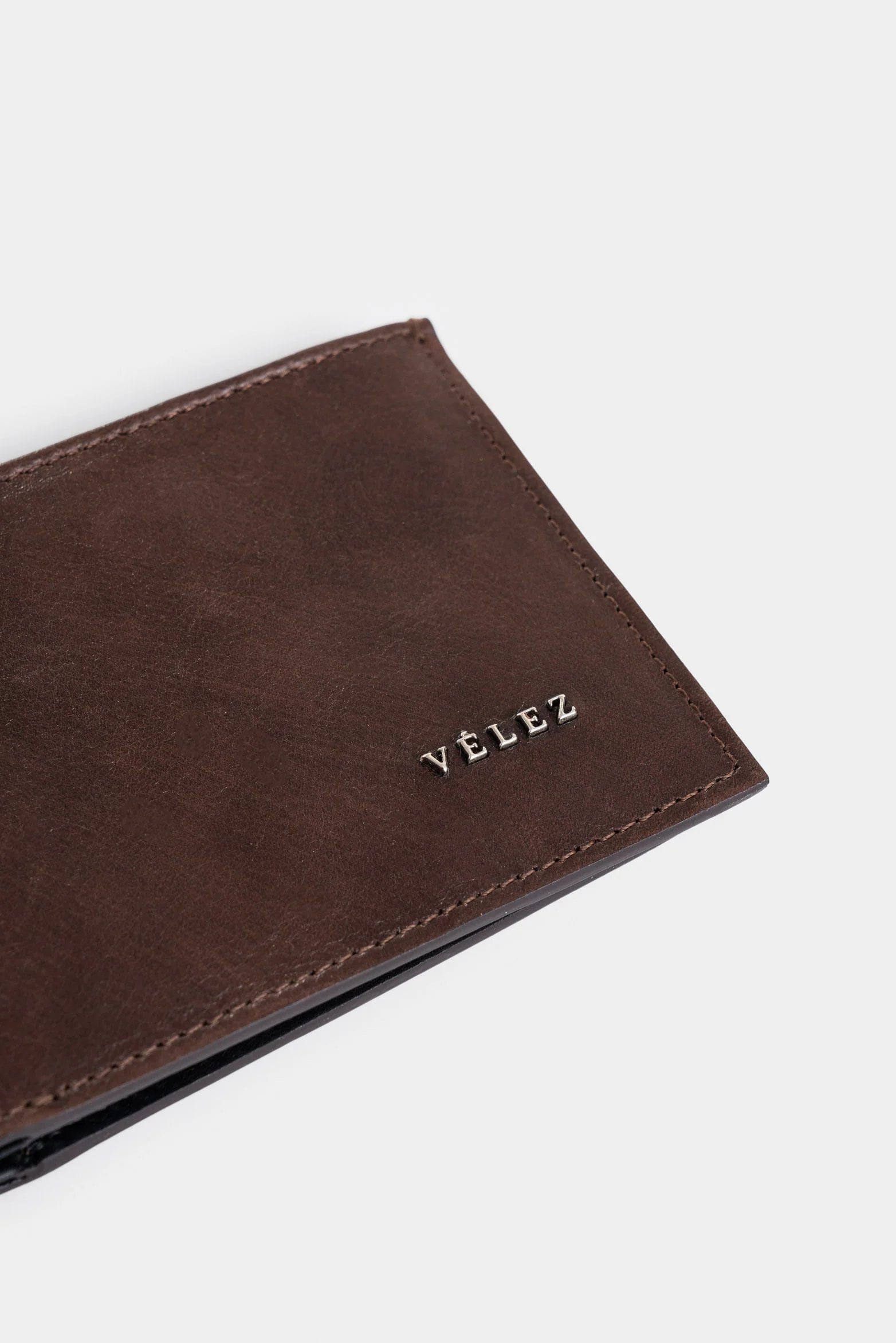 Ontario 3.0 leather wallet for men with contrast detail - Image 4