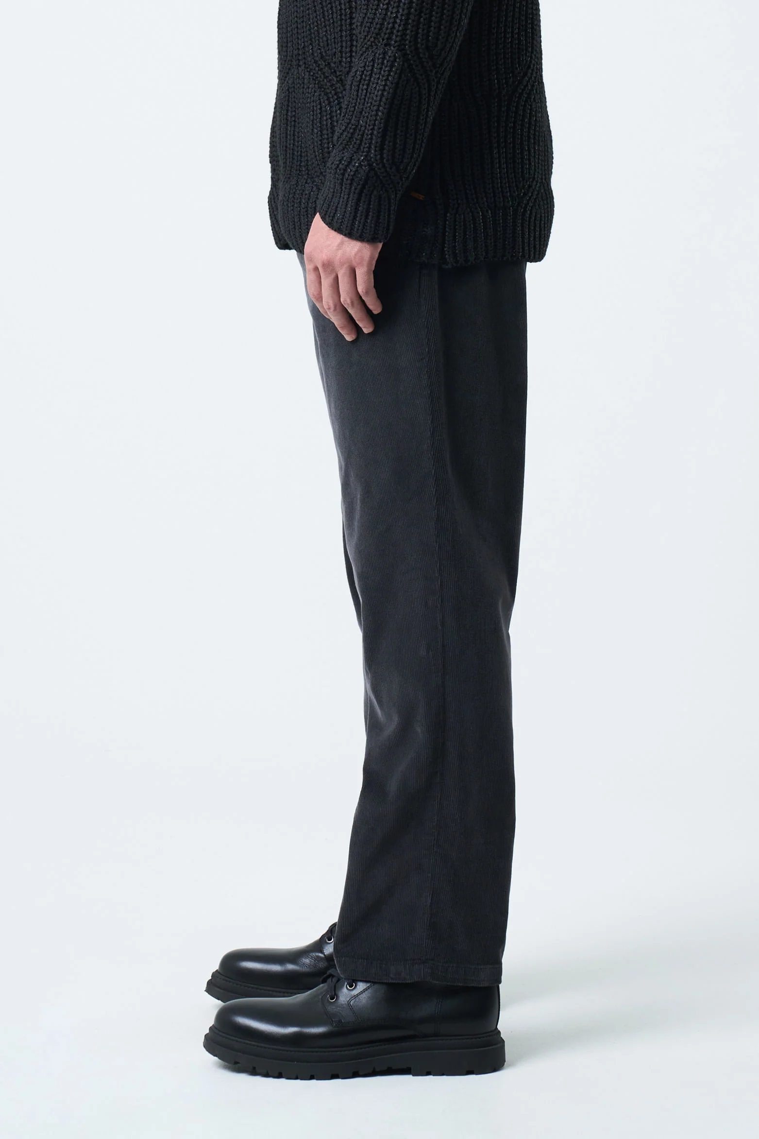Orion Pleated Pants for Men Semi-Relaxed Fit - Image 5