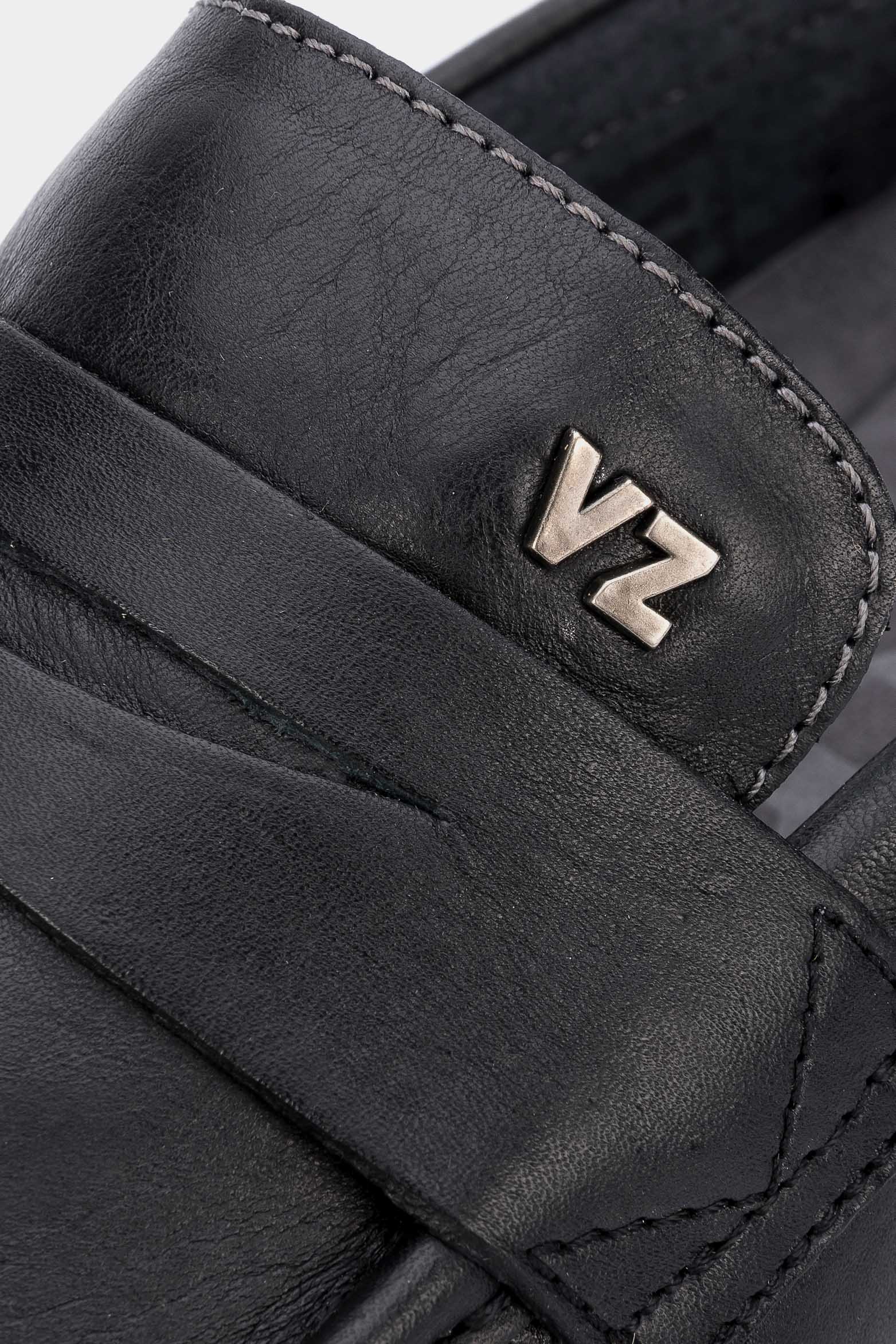 Porto Classic Driver Loafers in Black Leather - Image 4