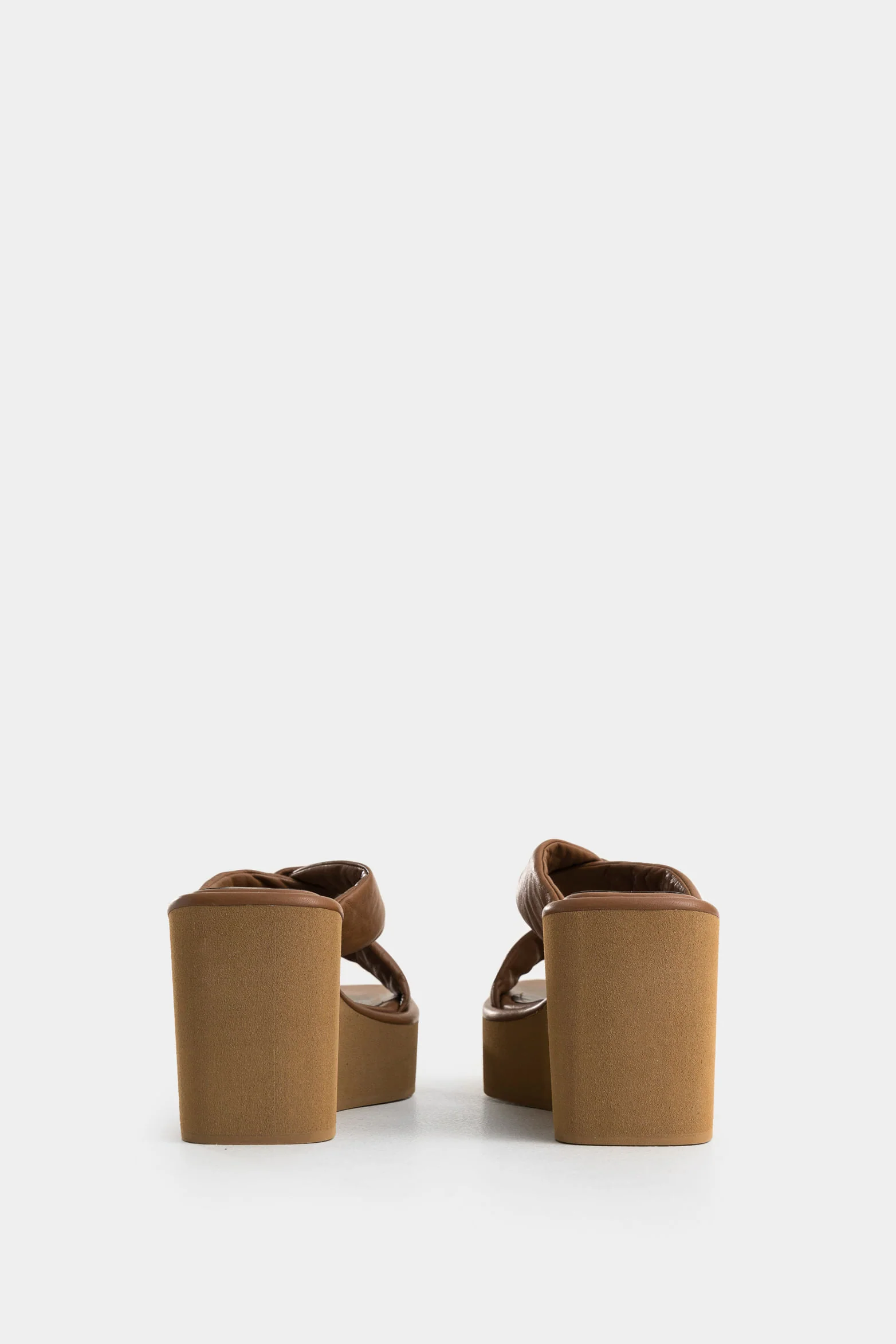 Resplandor Platform Sandal for Women with Knotted Strap - Image 3