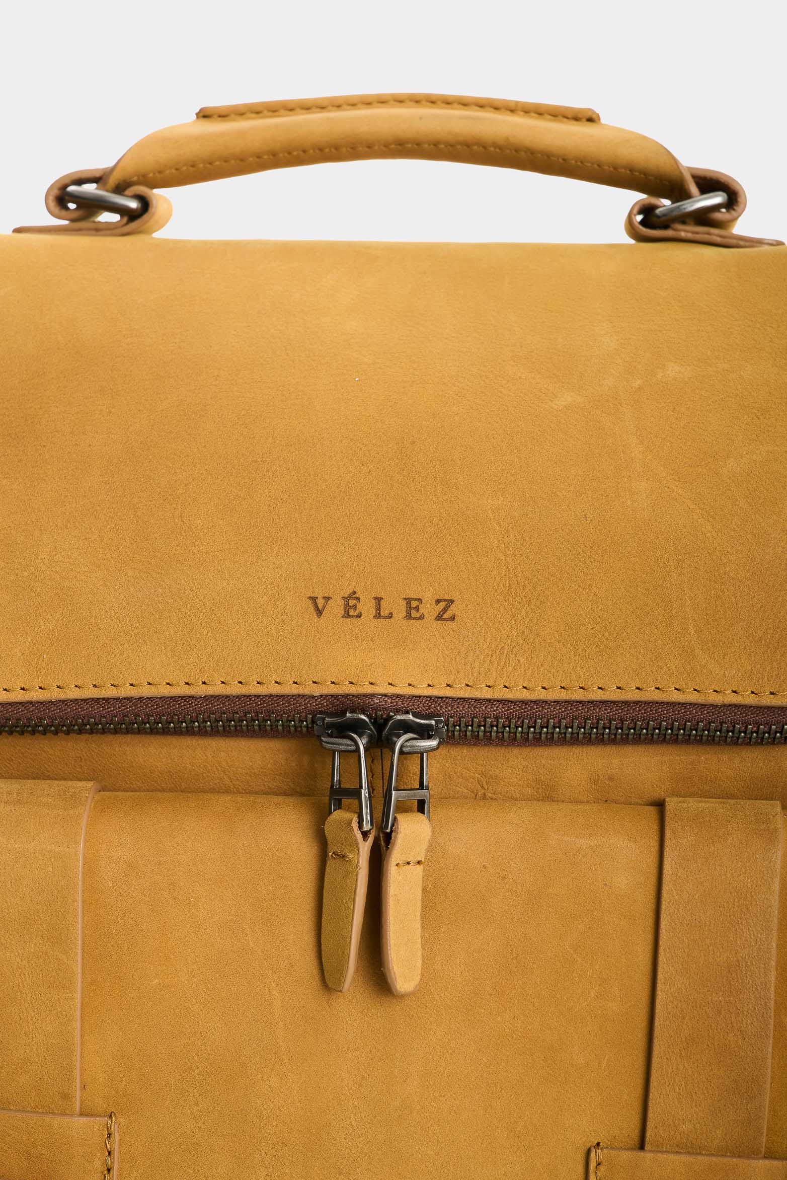 Rioja Oregon aged leather backpack for women - Image 4