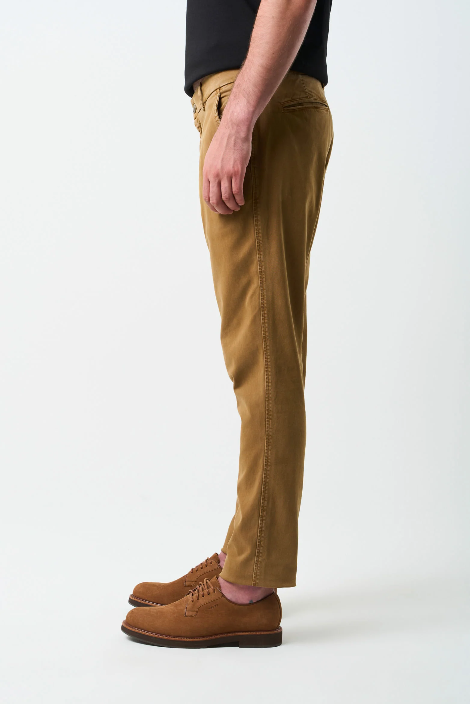 Semifitted Italian chino pants for men - Image 5