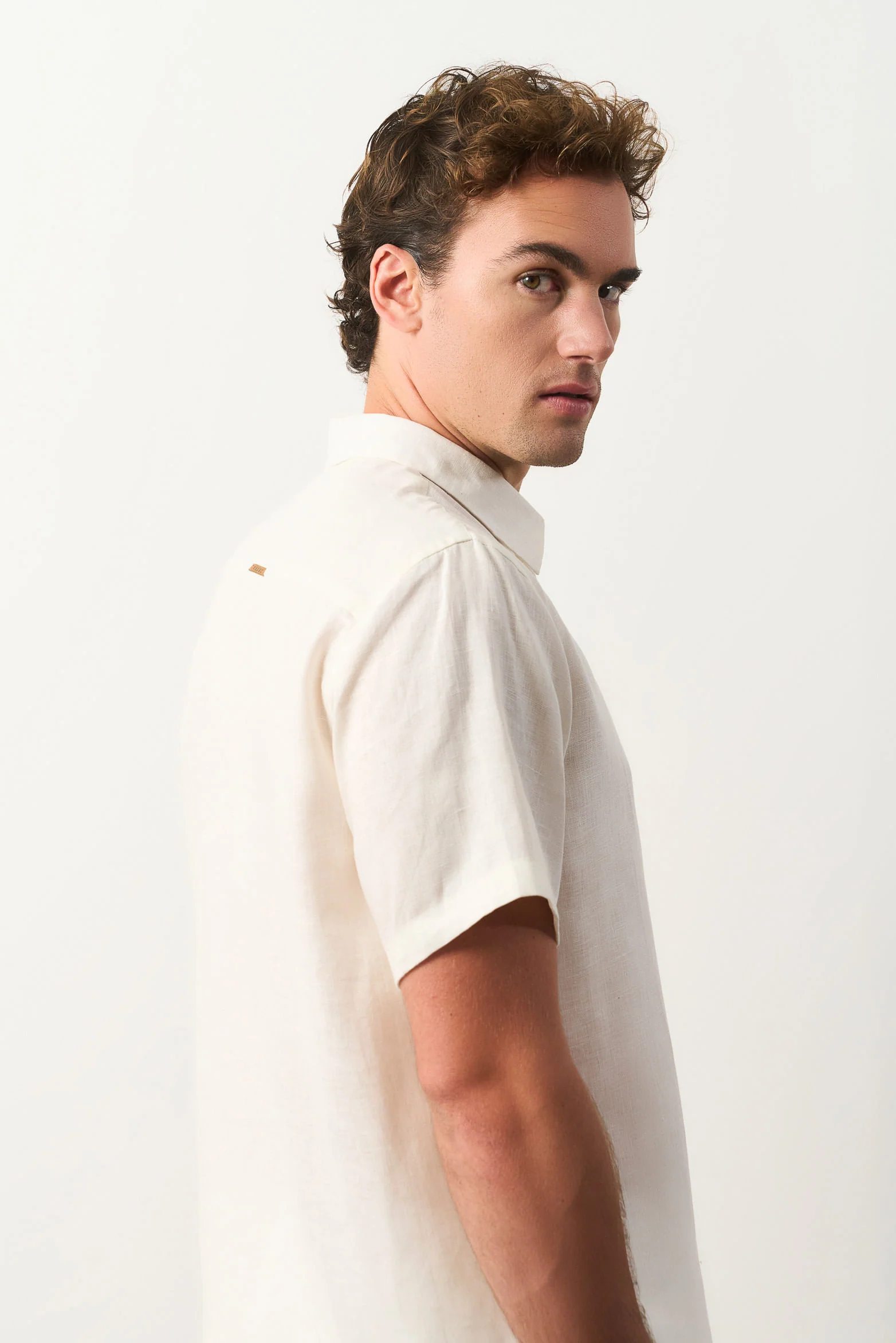 Siena short-sleeve linen shirt for men - Image 6
