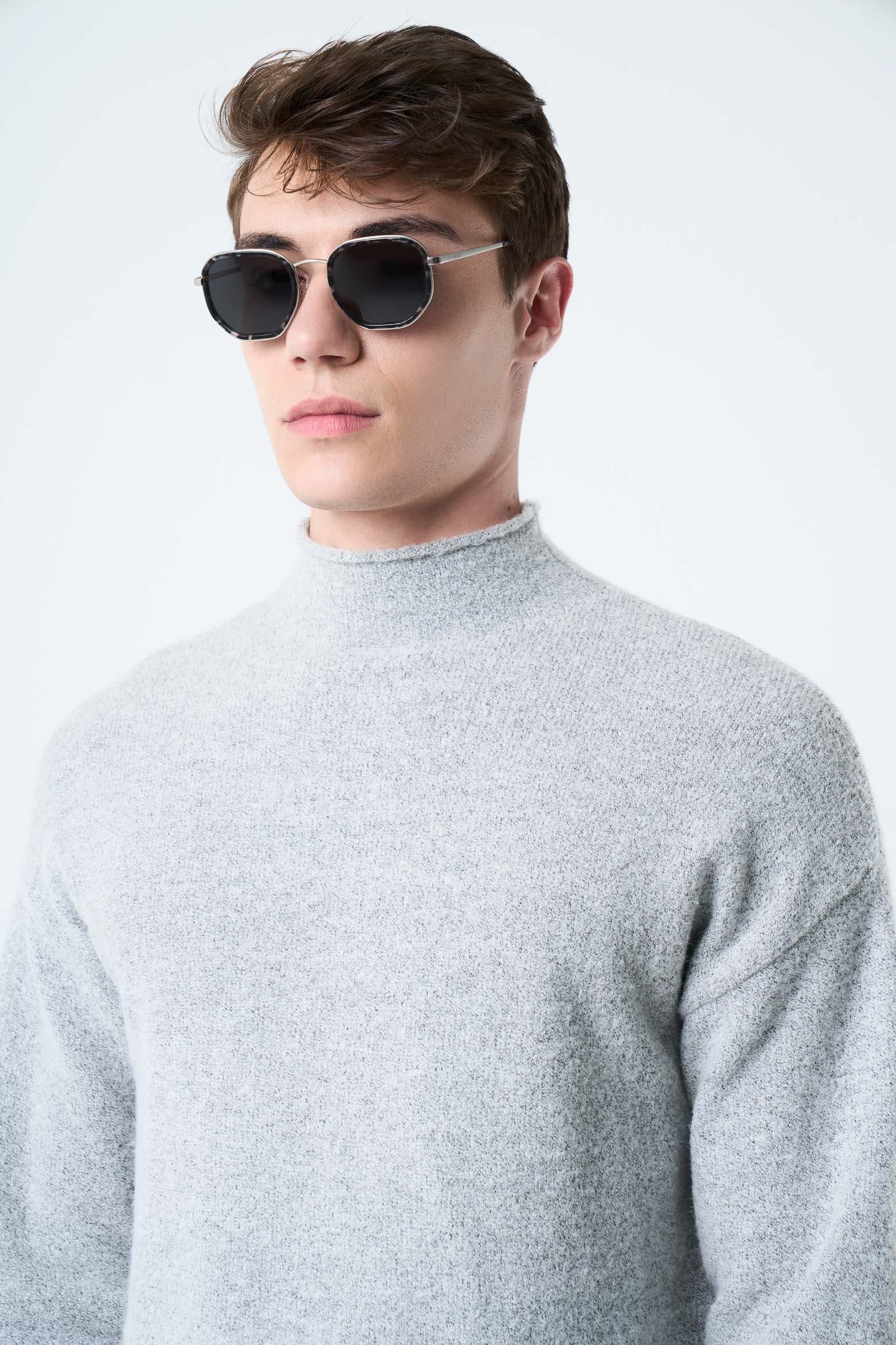 Sika knit sweater for men two tone - Image 5