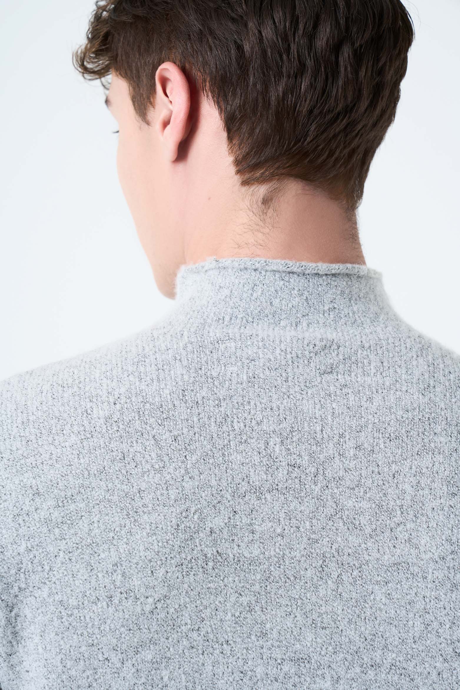 Sika knit sweater for men two tone - Image 6